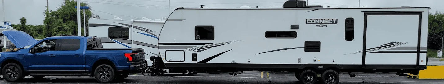 Tesla Cybertruck Spotted: Cybertruck towing travel trailer (Coachmen Apex Ultralite) 1703248554549