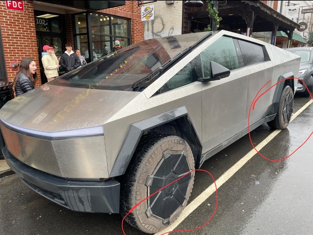 Tesla Cybertruck 🤳 Random Cybertruck sightings & spottings thread (pics + videos) Screenshot_20231227_083700_Gallery