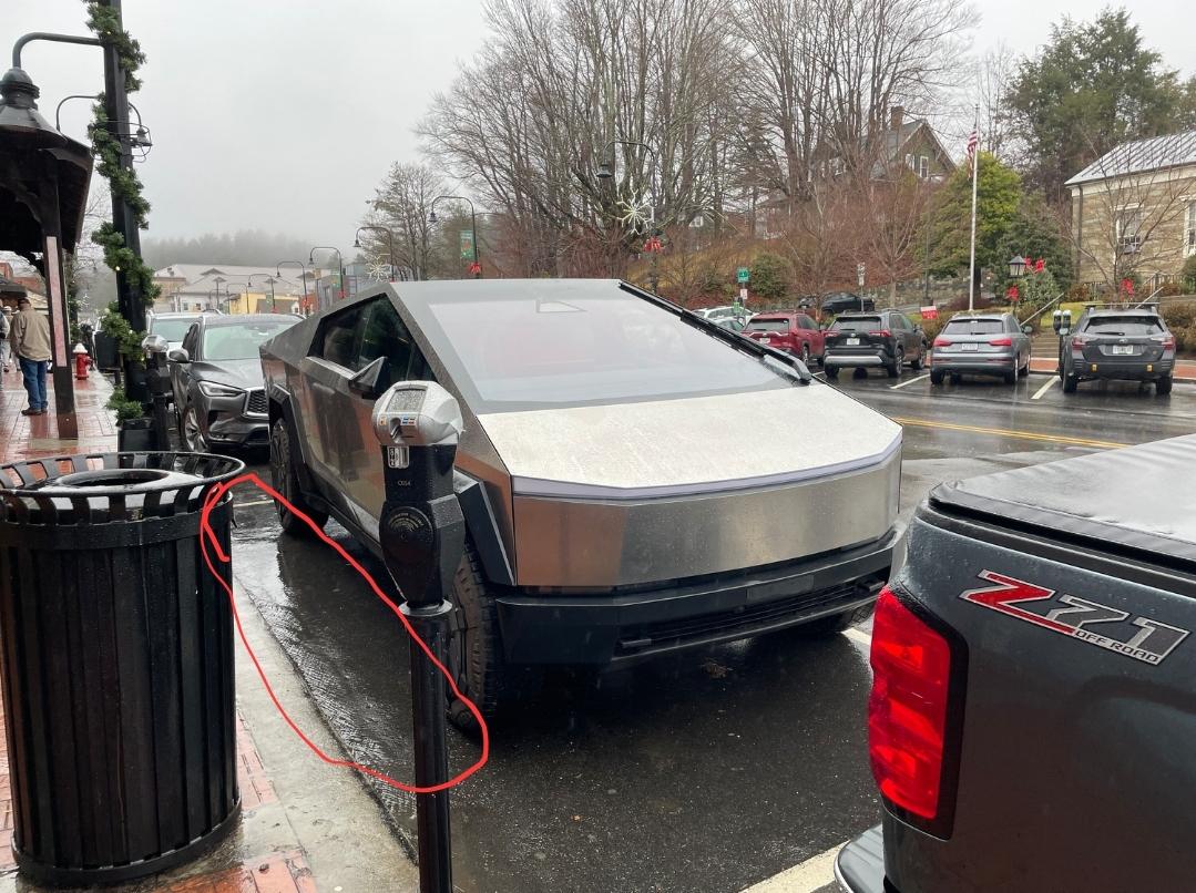 Tesla Cybertruck 🤳 Random Cybertruck sightings & spottings thread (pics + videos) Screenshot_20231227_084756_Gallery