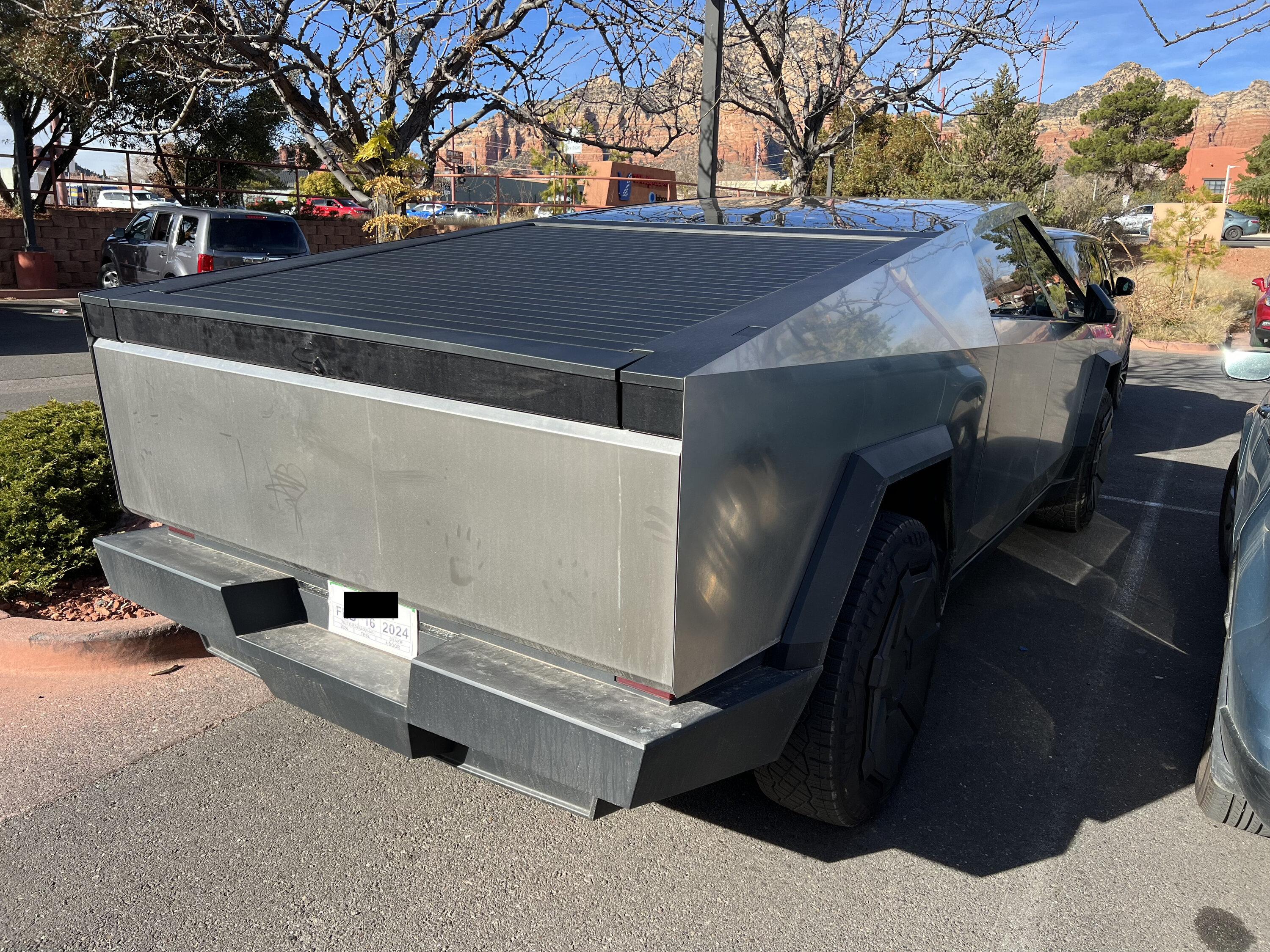 Tesla Cybertruck 🤳 Random Cybertruck sightings & spottings thread (pics + videos) IMG_5390