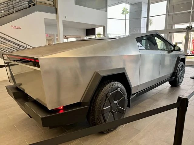 Tesla Cybertruck Foundation Series Cybertruck on display at Long Beach, CA Tesla showroom service center foundation-series-at-the-long-beach-service-center-v0-emjseo9dsx8c1