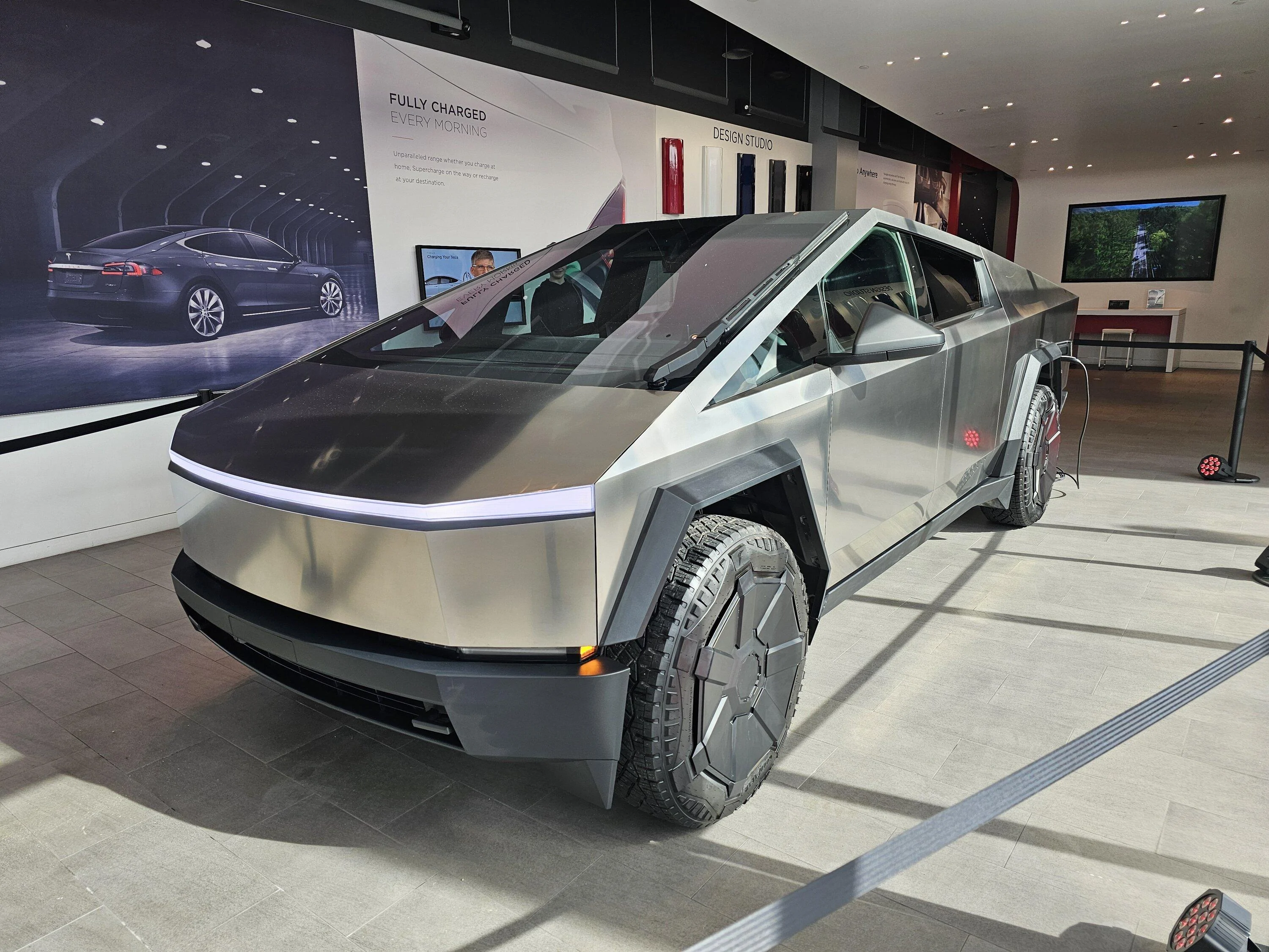 Tesla Cybertruck Cybertruck in Jacksonville, Fl Tesla store / service center 20231226_113632