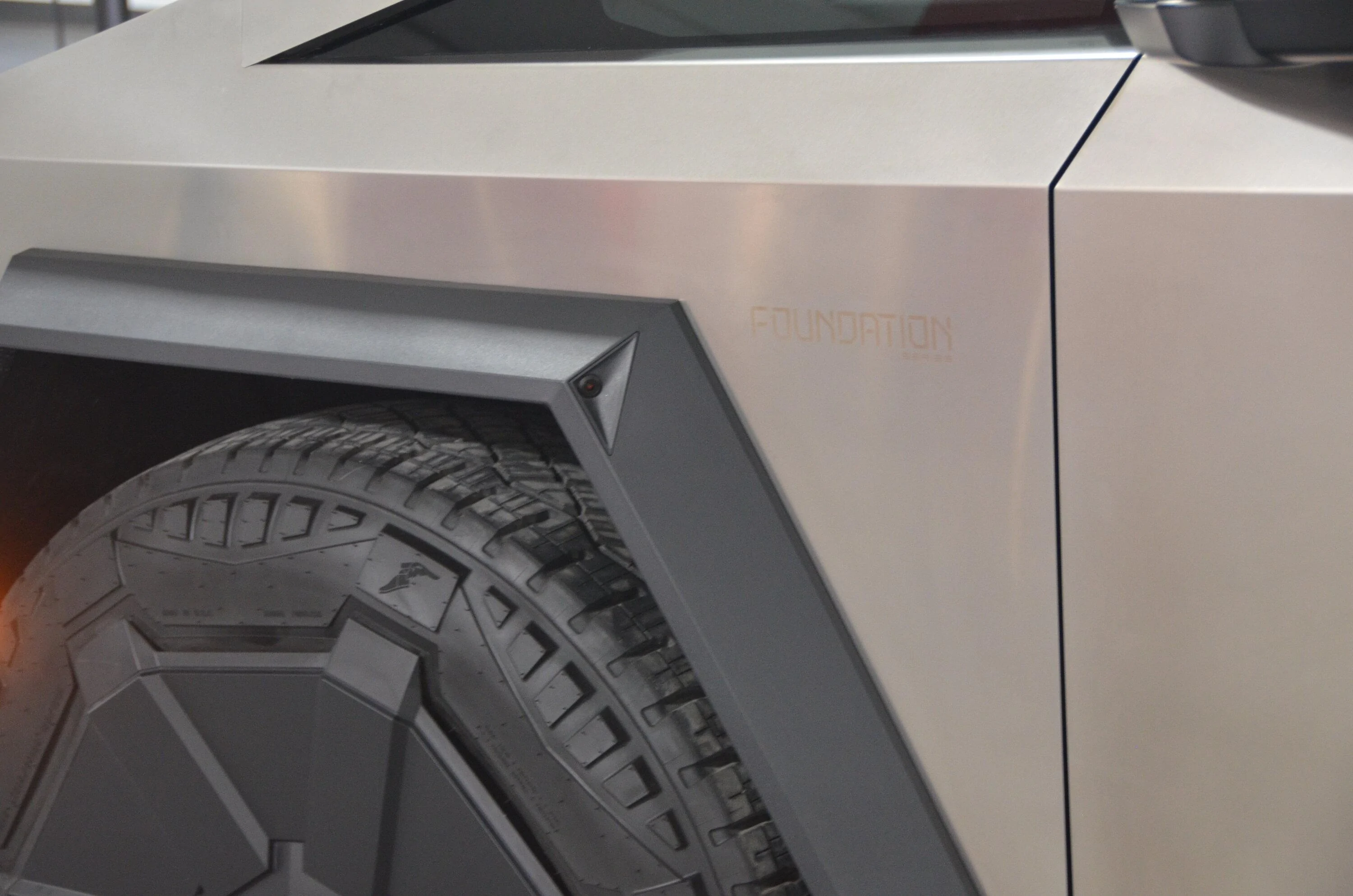 Tesla Cybertruck Cybertruck Tesla Laval Montreal Display... DSC_4746