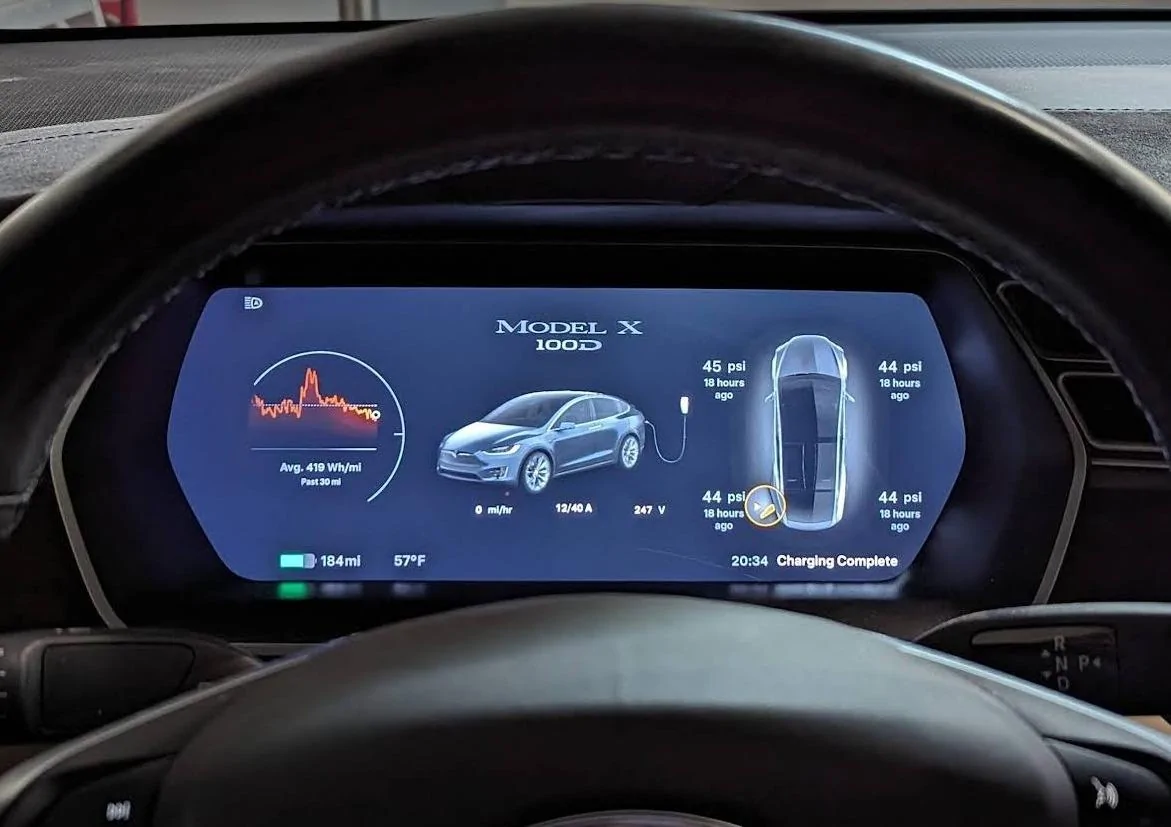 Tesla Cybertruck Homelink in Foundation Series tNsCHgh