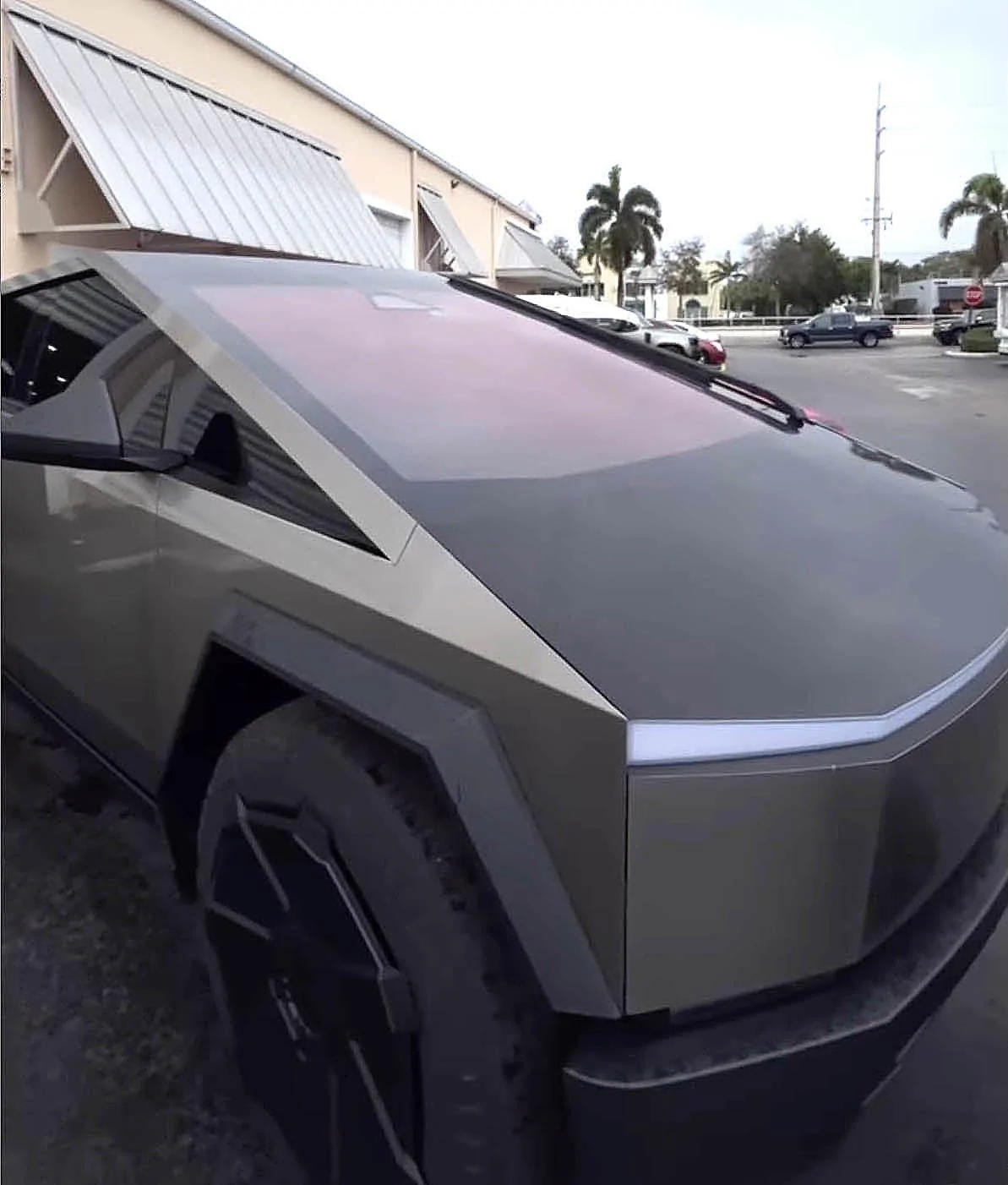 Tesla Cybertruck Cybertruck w/ Full PPF (Clear Film), Ceramic Pro, Gloss Black Hood Wrap, Tint Cybertruck Full PPF Ceramic Pro, Gloss Black Hood Wrap, Tint 1