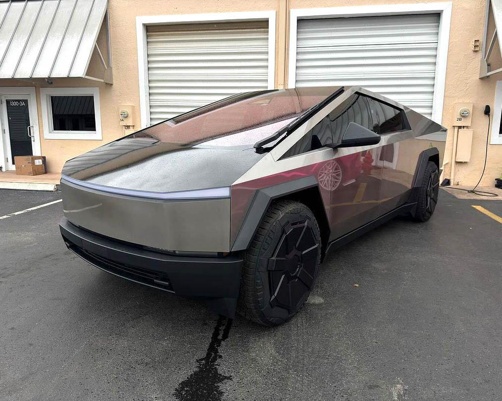 Tesla Cybertruck Cybertruck w/ Full PPF (Clear Film), Ceramic Pro, Gloss Black Hood Wrap, Tint Cybertruck Full PPF Ceramic Pro, Gloss Black Hood Wrap, Tint 8