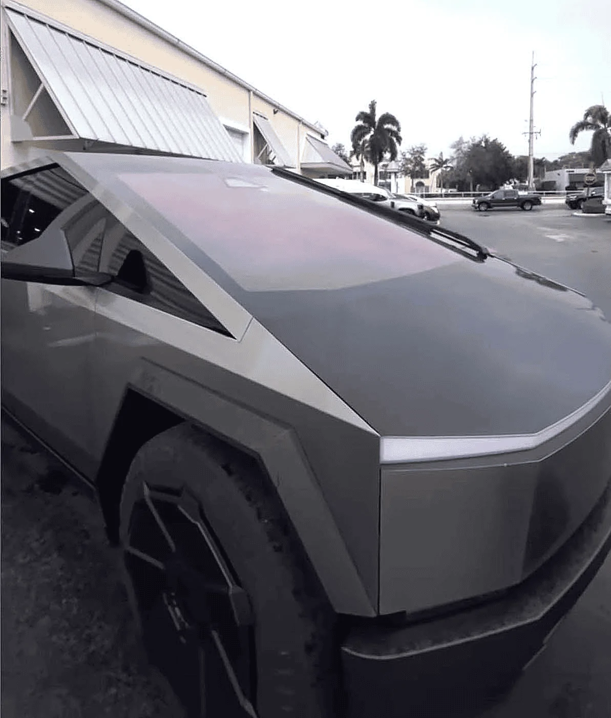 Tesla Cybertruck Cybertruck w/ Full PPF (Clear Film), Ceramic Pro, Gloss Black Hood Wrap, Tint 1704914970271