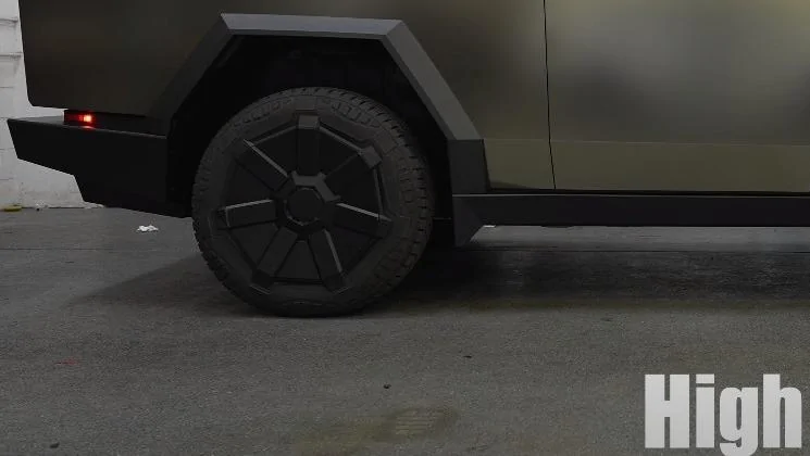 Tesla Cybertruck Breakover / Departure Angle stats? GwJdKZx