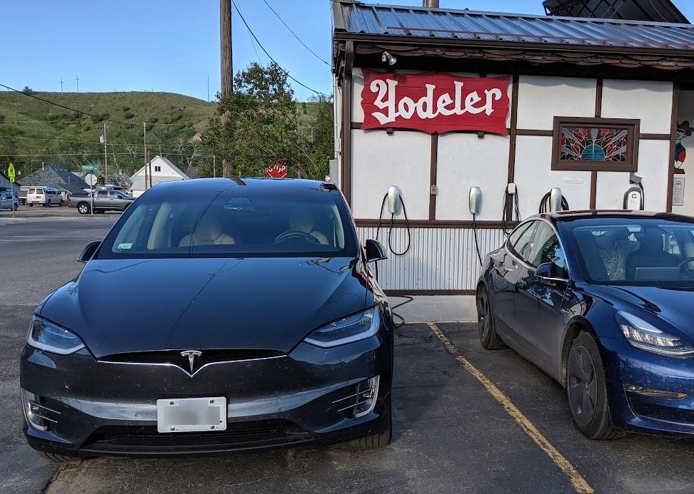 Tesla Cybertruck Foundation Series Remorse PkyVIQ0