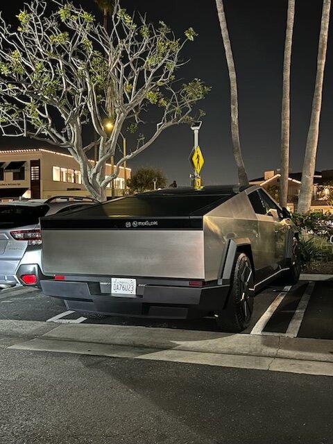 Tesla Cybertruck My Cybertruck is Delivered Today January 11!! (non-employee) 👍 First Impressions + Photos 📸 FB3FB360-CC34-4DFB-85F4-95B17DF106C7