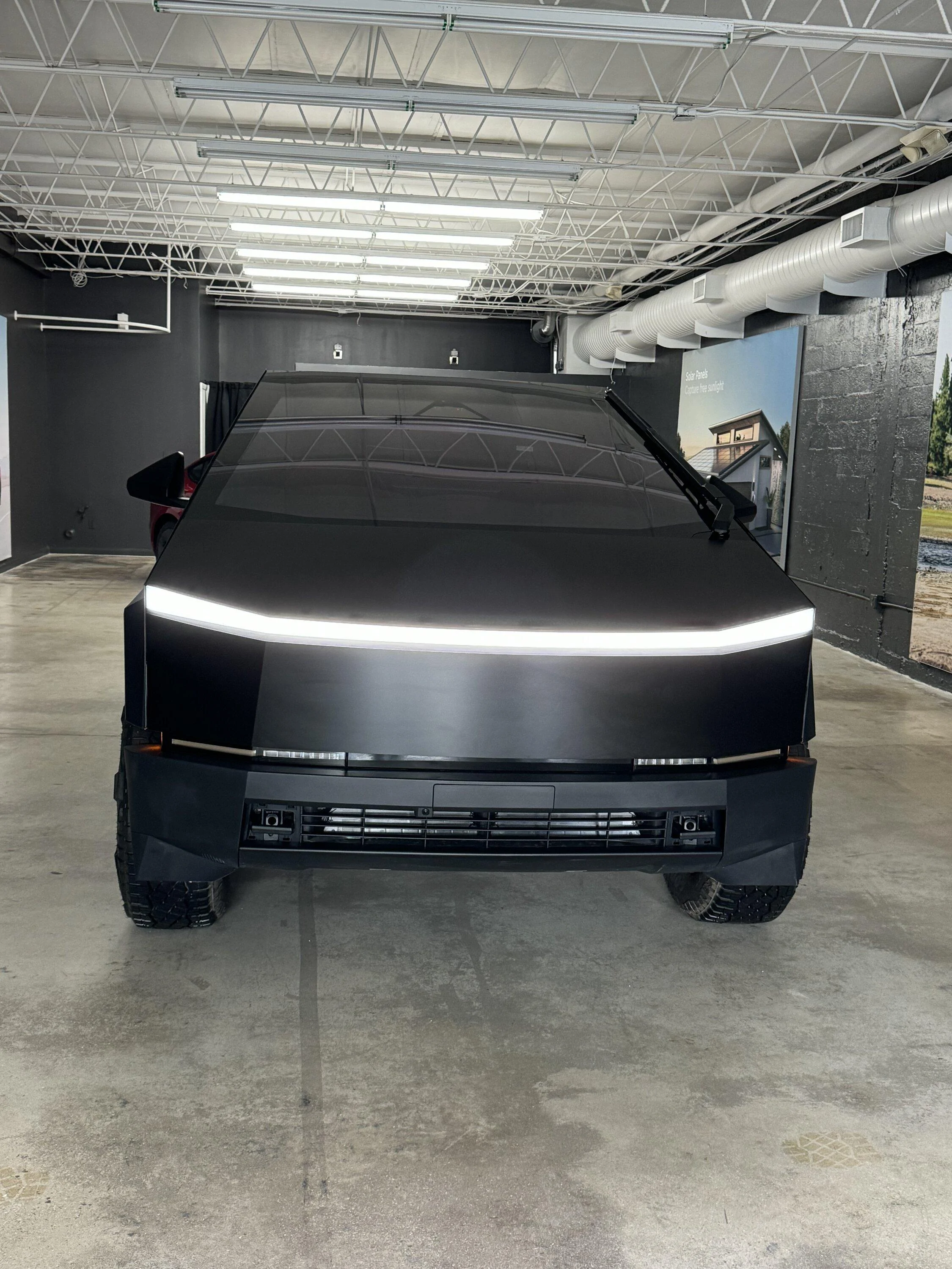 Tesla Cybertruck Cybertruck Wrapped Black IMG_5543