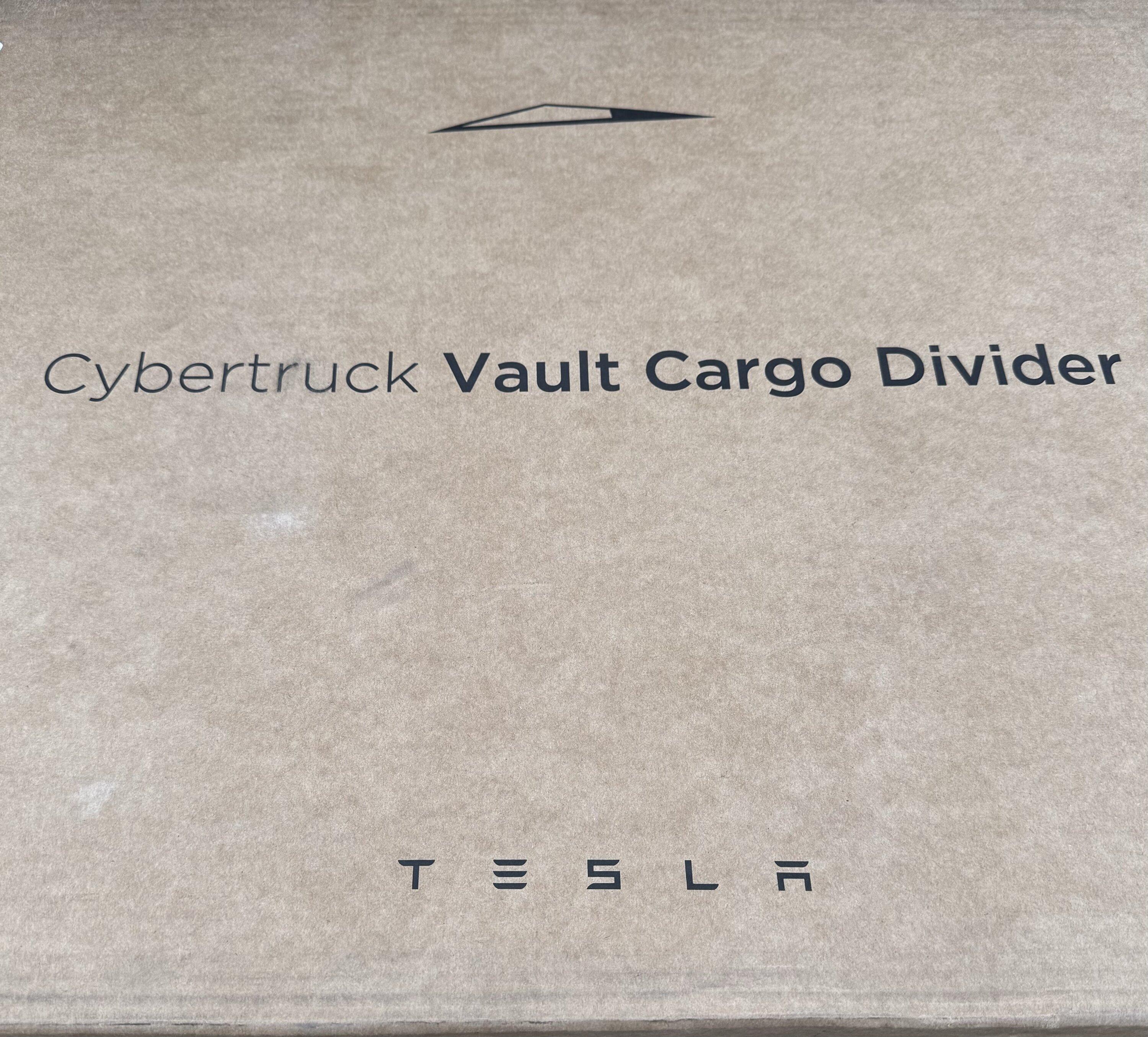 Tesla Cybertruck My first accessory: Molle Vault Divider IMG_4253