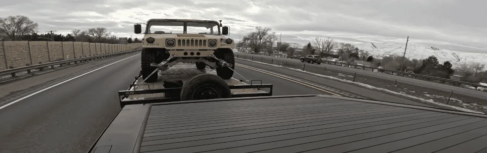 Tesla Cybertruck JerryRigEverything: How far can the CYBERTRUCK tow 11,000lbs in Freezing Weather? zimage7236