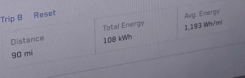 Tesla Cybertruck JerryRigEverything: How far can the CYBERTRUCK tow 11,000lbs in Freezing Weather? zimage7235