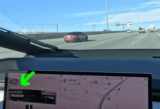 Tesla Cybertruck JerryRigEverything: How far can the CYBERTRUCK tow 11,000lbs in Freezing Weather? zimage7244