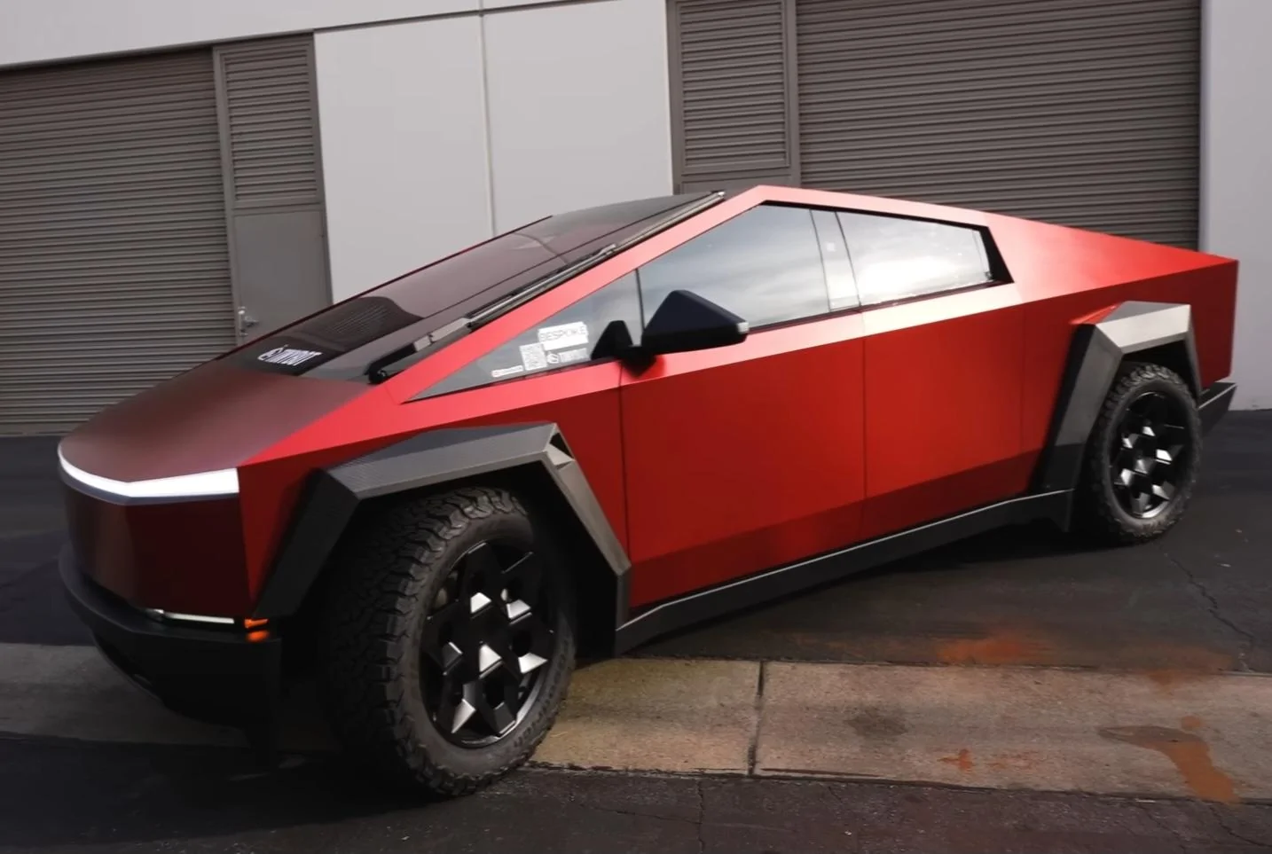 Tesla Cybertruck 🔴 Iron Man's Cybertruck 📐 FIRST RED WRAP! ⬇️ 100000% NOT CGI 1000008821