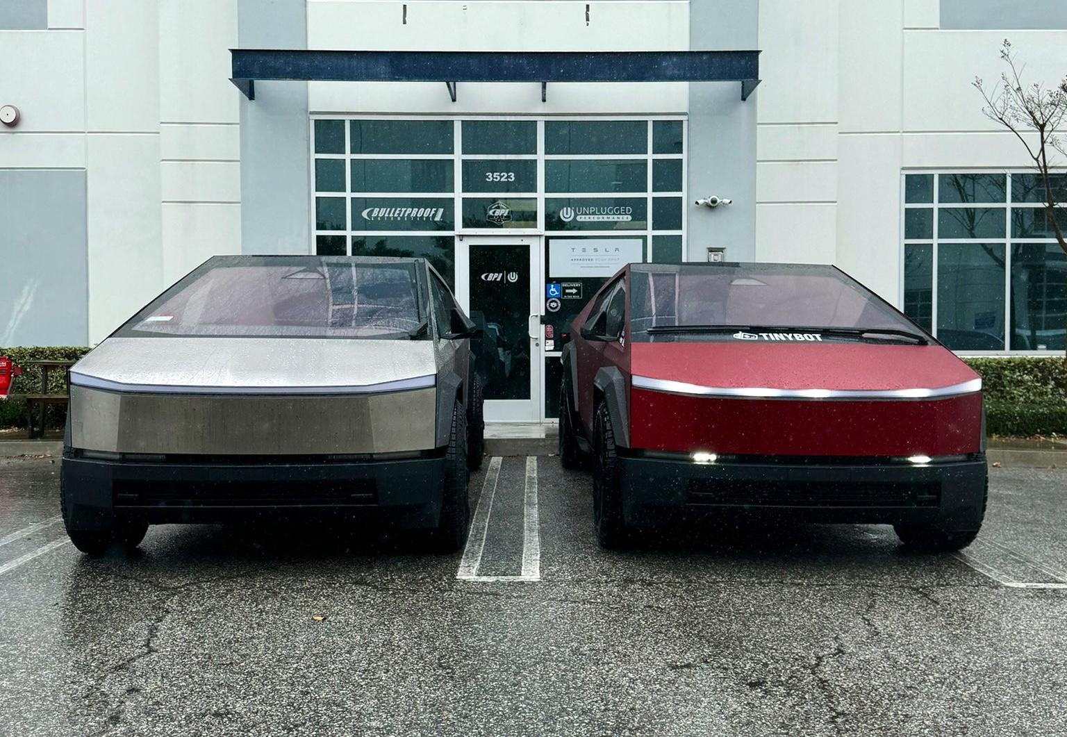 Tesla Cybertruck 🔴 Iron Man's Cybertruck 📐 FIRST RED WRAP! ⬇️ 100000% NOT CGI GEd-Naxa4AIF2p1
