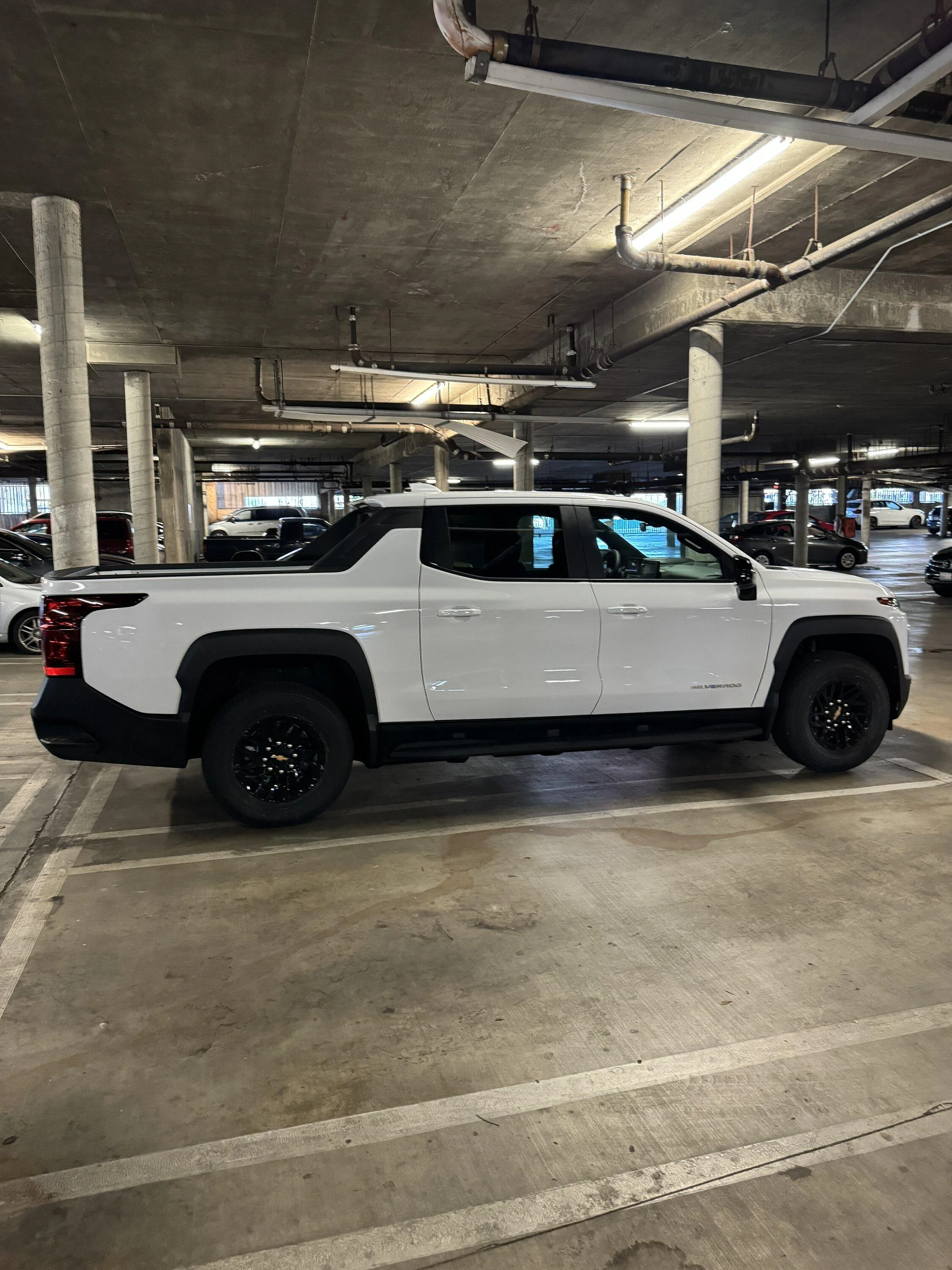 Tesla Cybertruck Just drove the Silverado EV (Hertz rental) IMG_0918
