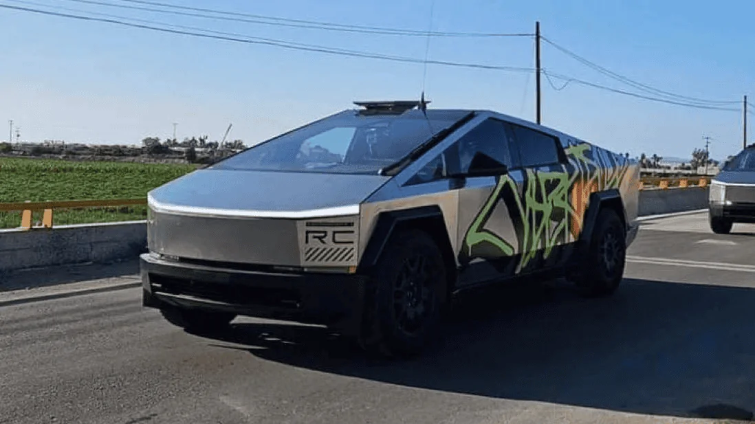 Tesla Cybertruck How best to wire in 12VDC accessories, Like Ham Radio. imag