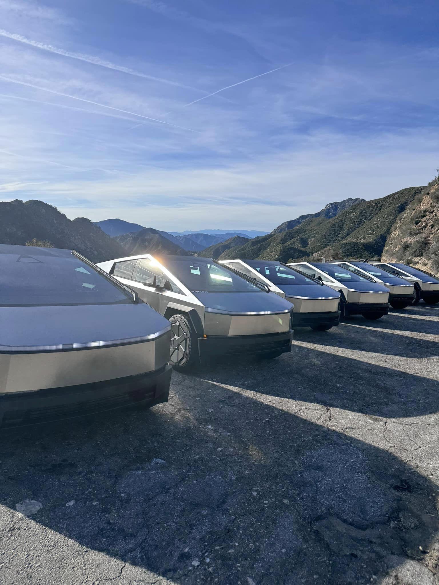 Tesla Cybertruck Cybertruck Owners Meet in Socal Turns Out 7 Strong 423539493_10232357081174649_350310814004133131_n