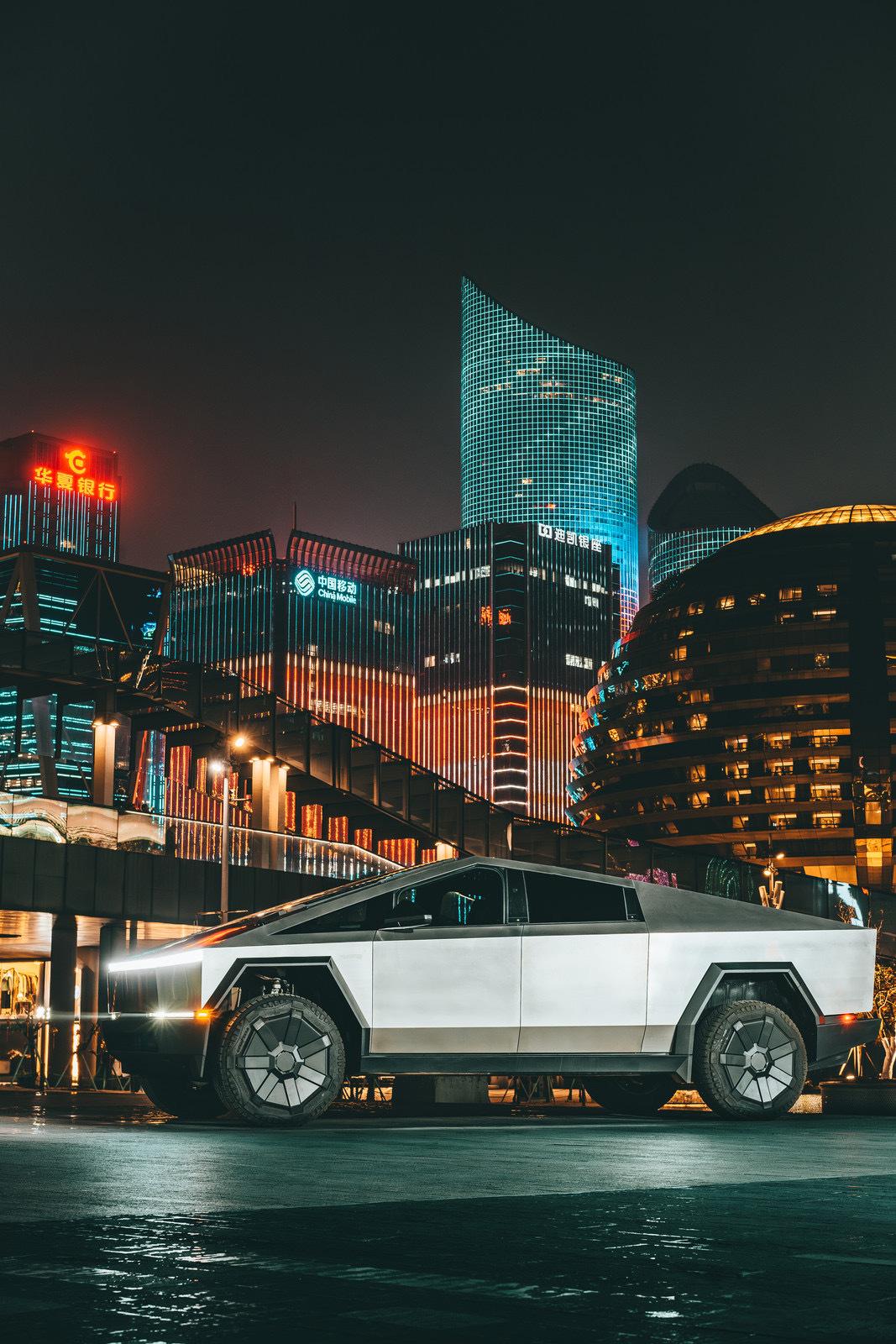 Tesla Cybertruck 8 Cybertrucks will be showcased in 8 China cities simultaneously, then go on national tour GFCwRbXWEAA-UC7