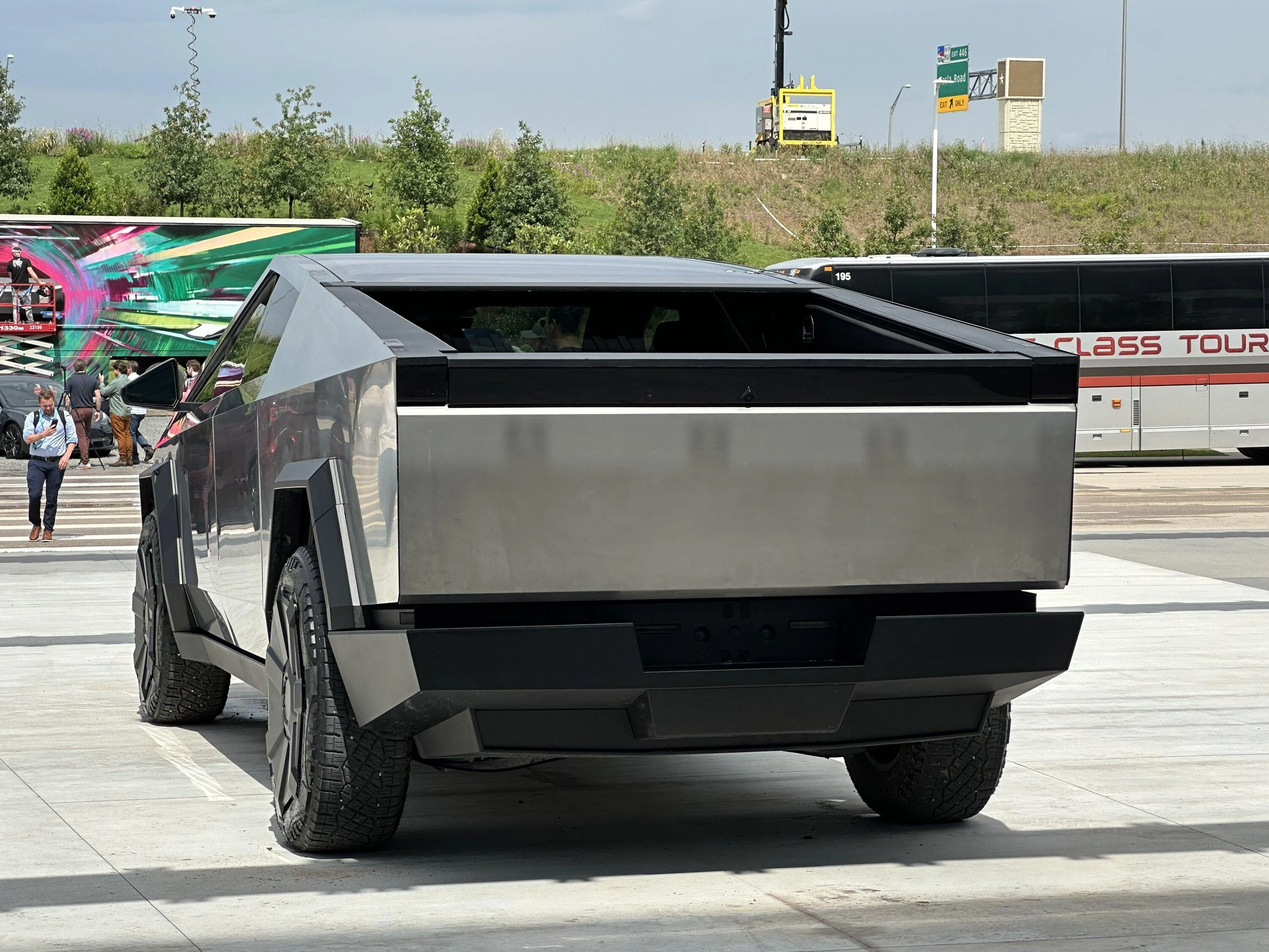 Tesla Cybertruck Diaper Bumper Aftermarket Fix…Please 🙏 IMG_5066