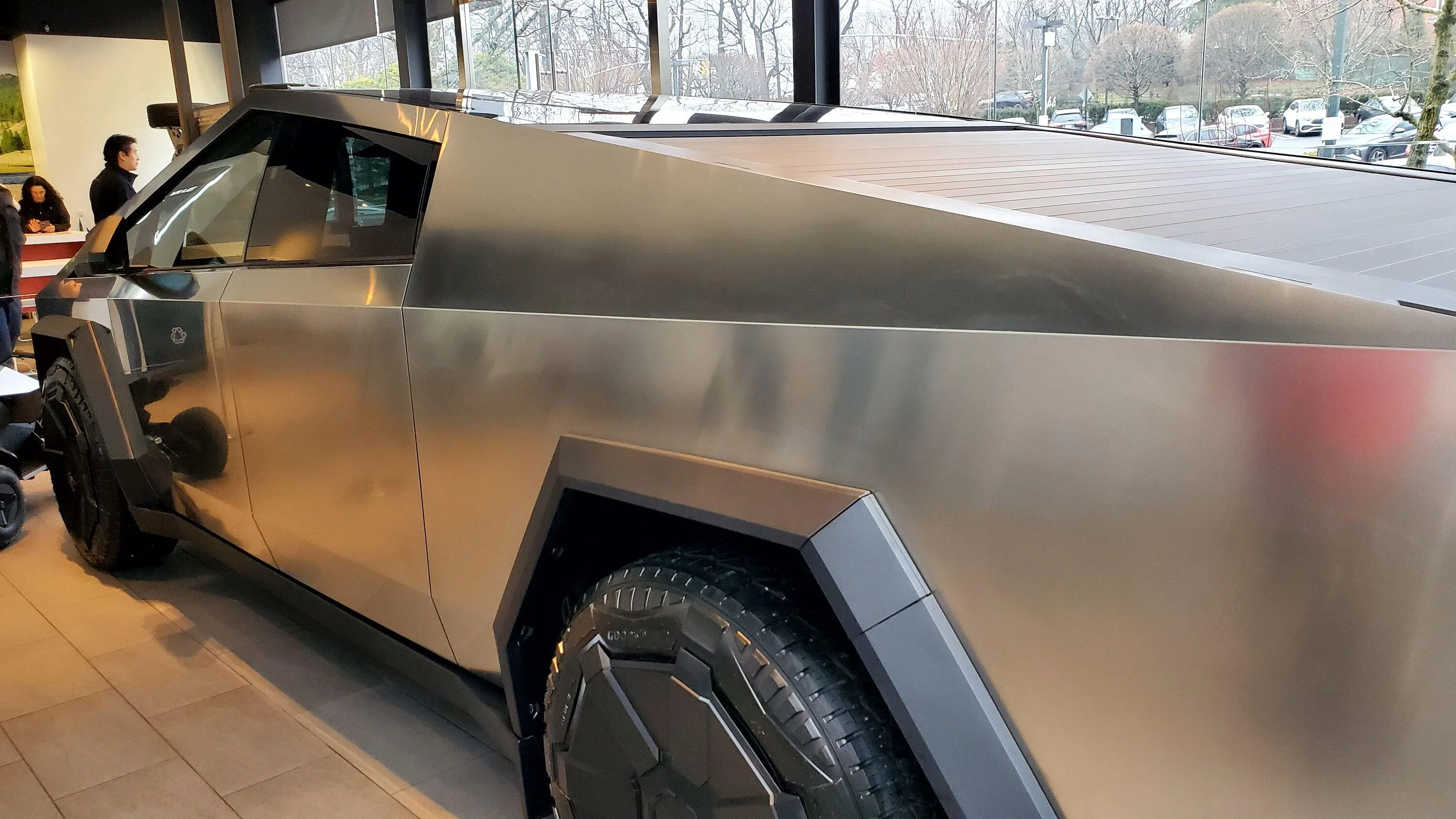 Tesla Cybertruck Rumor: reservation numbers starting with "112" will be delivered relatively quickly. 20240128_135919