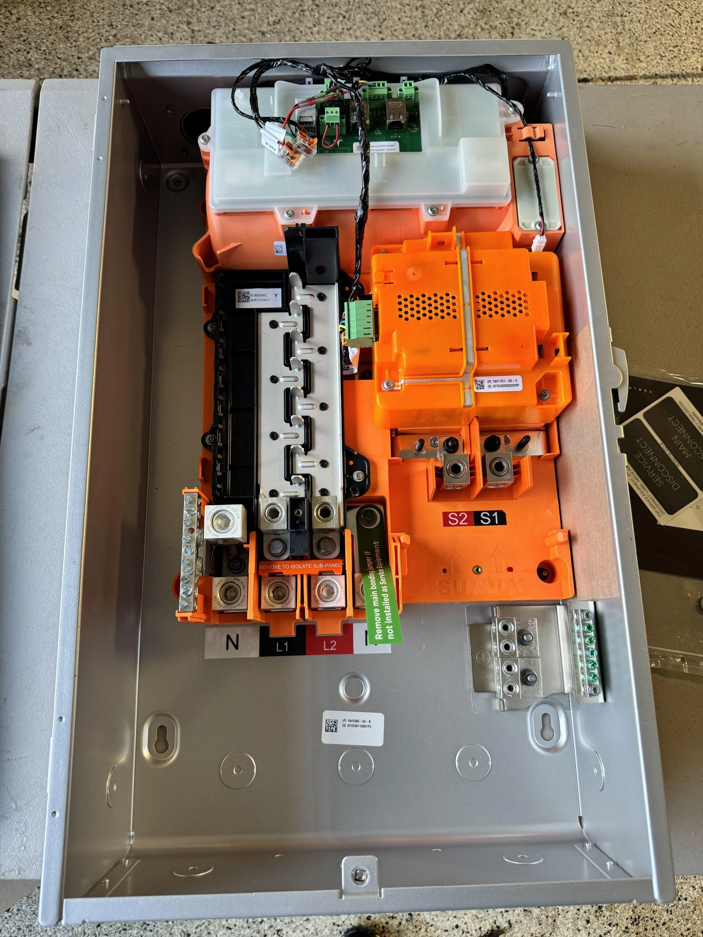 Tesla Cybertruck ⚡️ PowerShare Install, Specs, Details confirmed! No load shifting (for now) IMG_2742