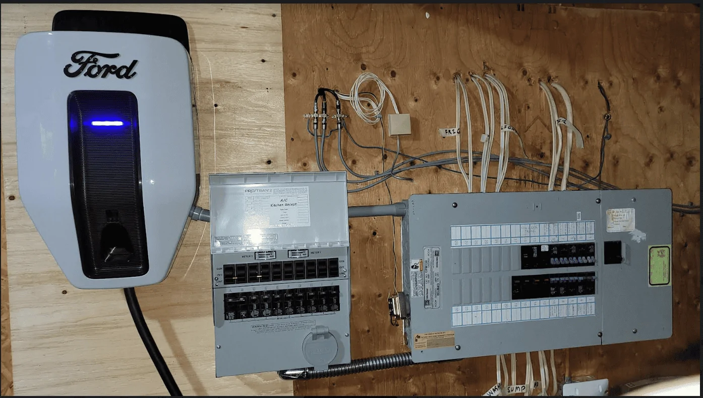 Tesla Cybertruck Used Cybertruck to power my house during power outage 1665856187741-png-png-png-png