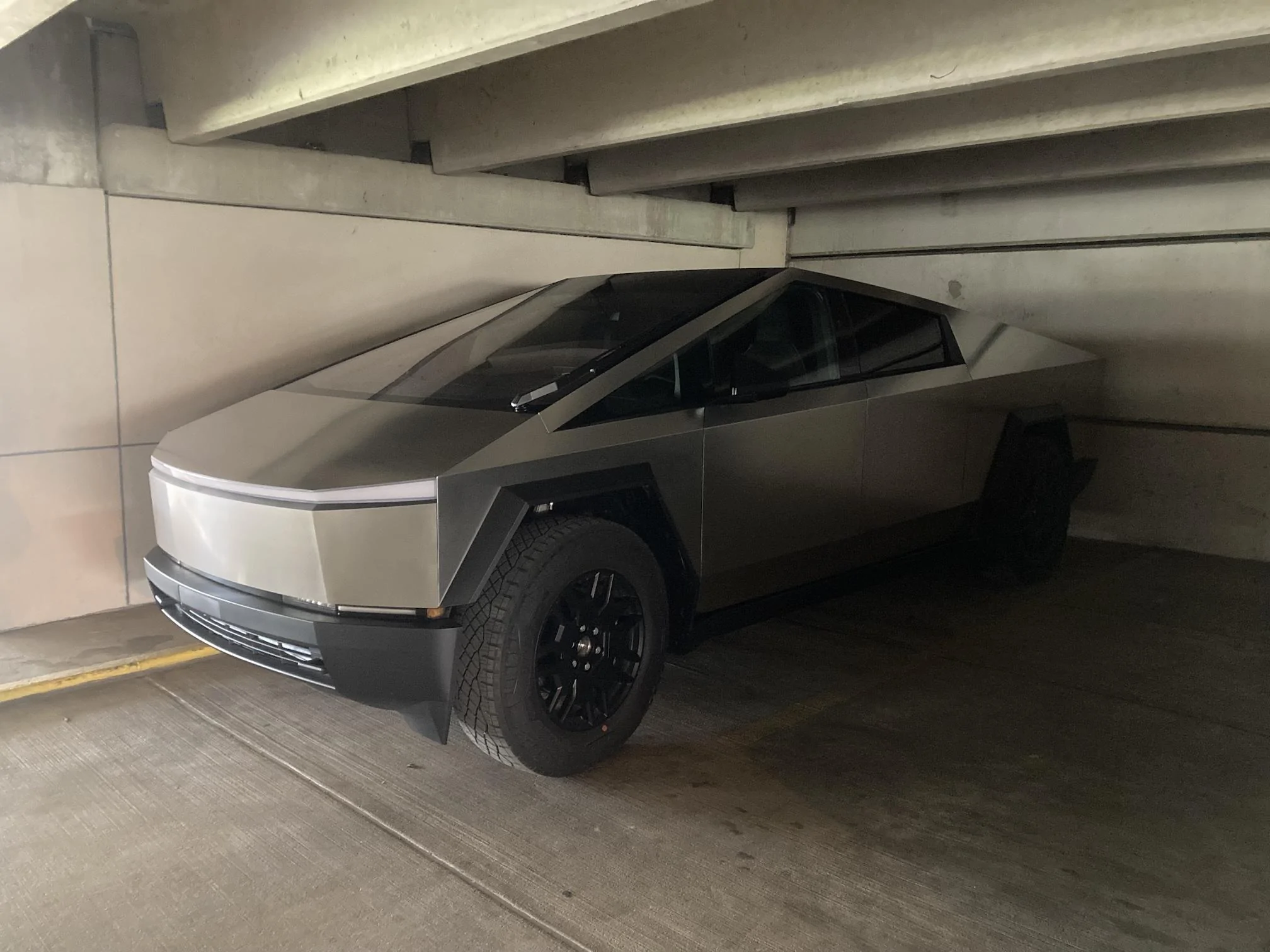 Tesla Cybertruck Austin Waiting Room IMG_2847