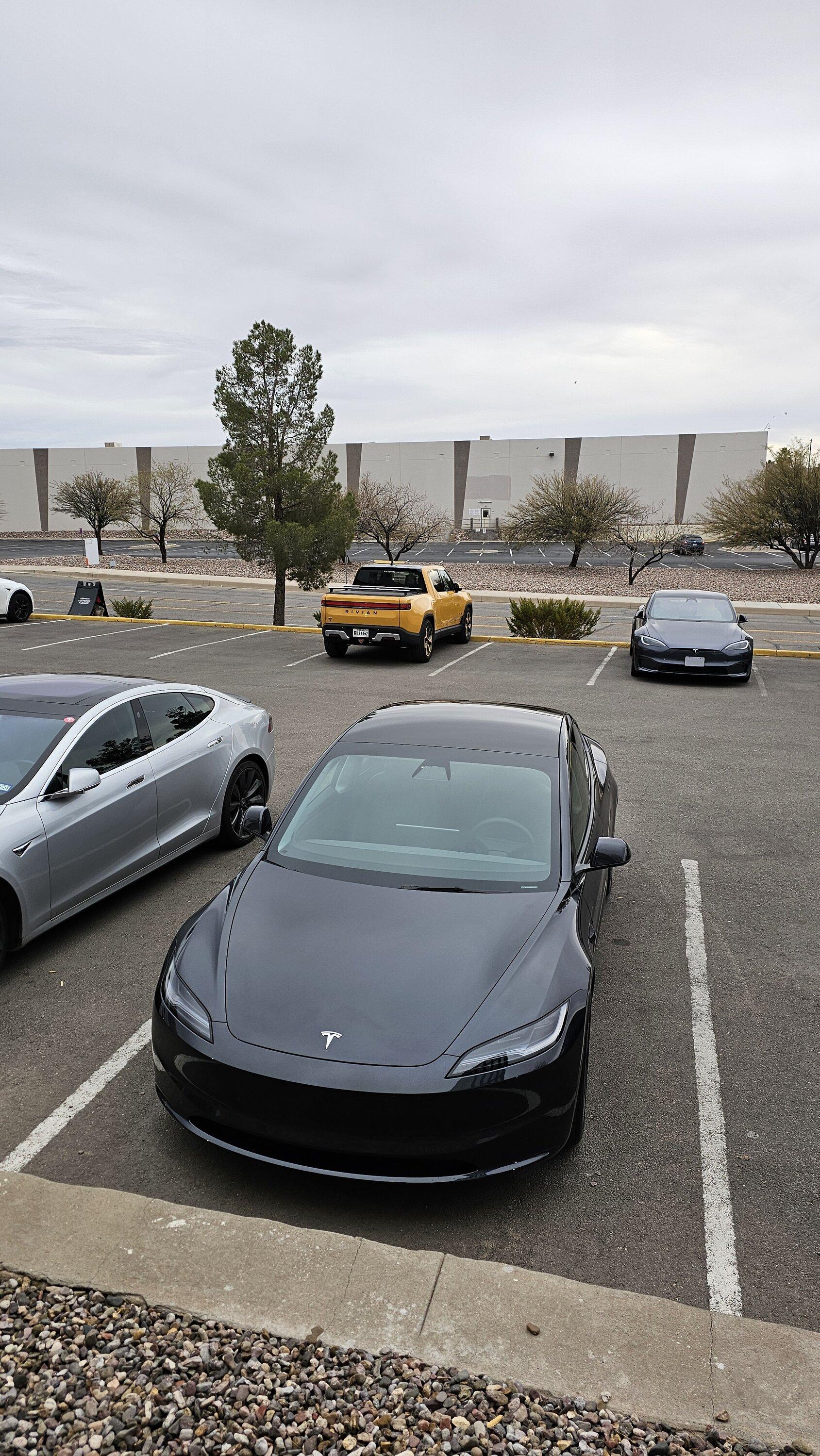 Tesla Cybertruck Any CyberBeast VINS yet? 20240206_171239