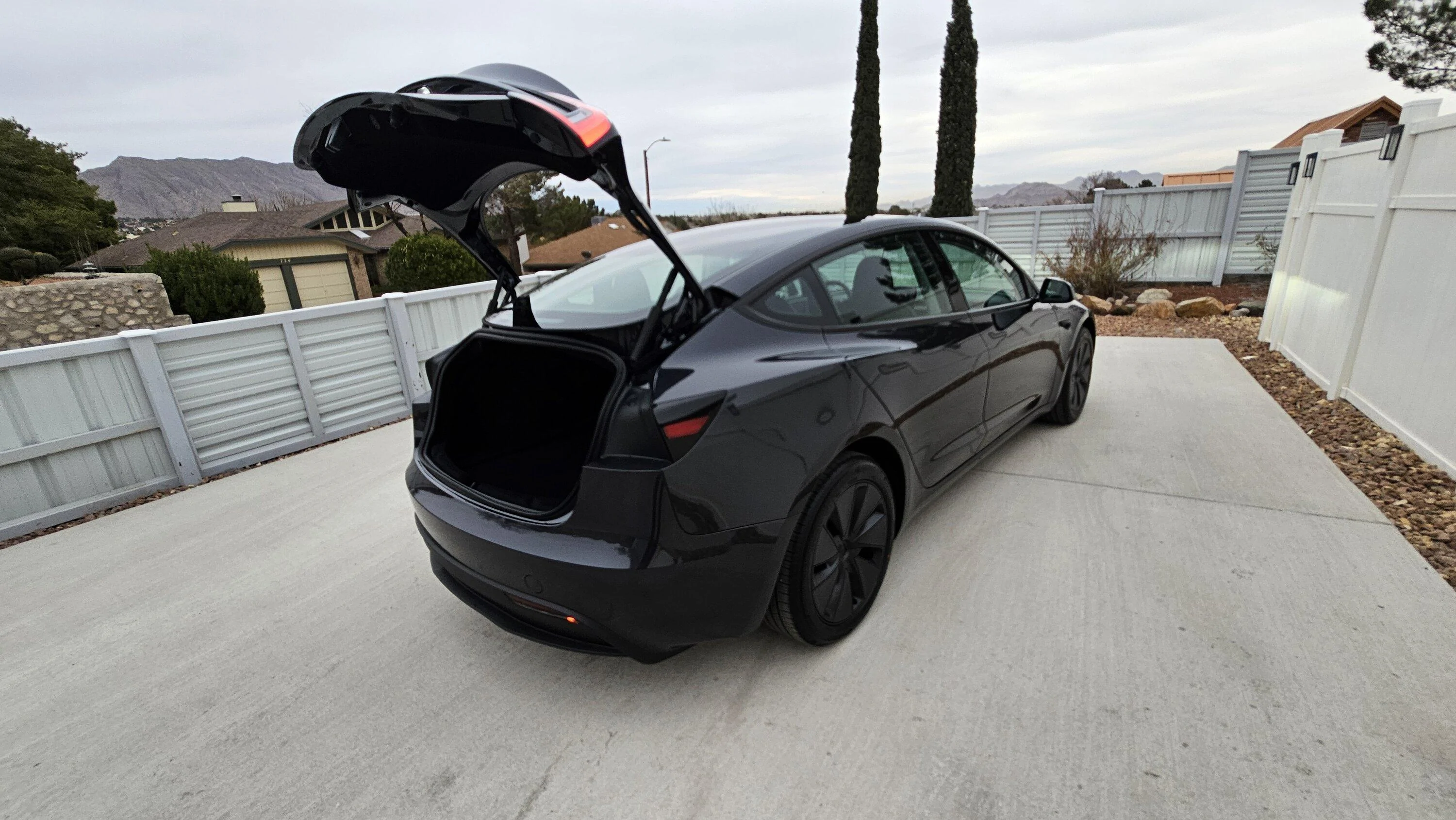 Tesla Cybertruck Any CyberBeast VINS yet? 20240206_165804