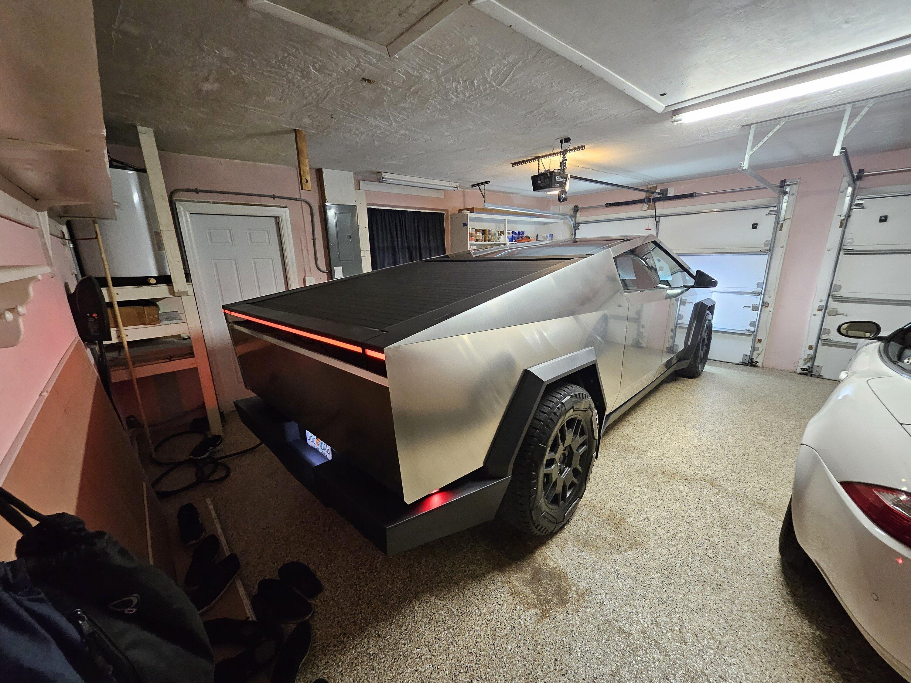 Tesla Cybertruck Got my Cybertruck delivery today. Maybe first non-employee delivery in Florida 20240208_001714