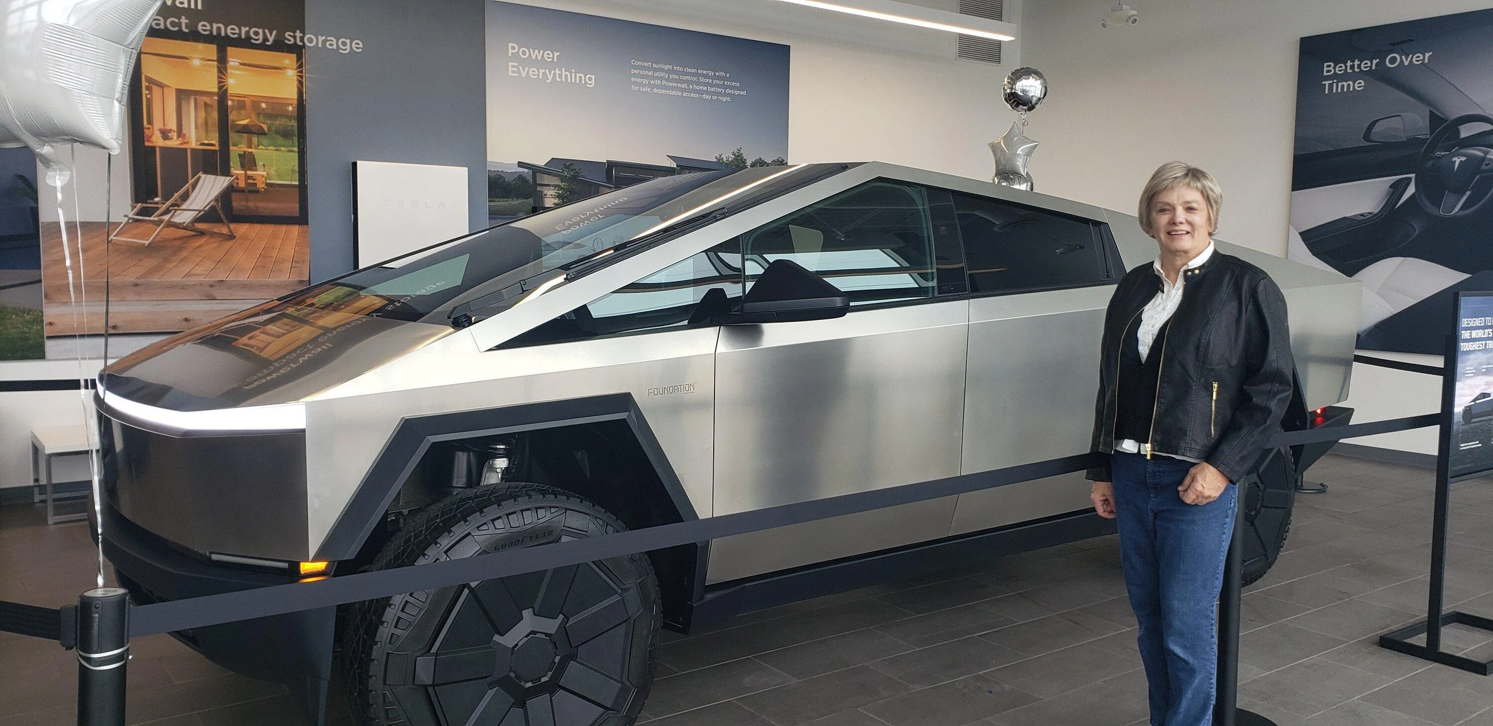 Tesla Cybertruck How many current / near future CT owners have never owned a truck before? Clara CT 1