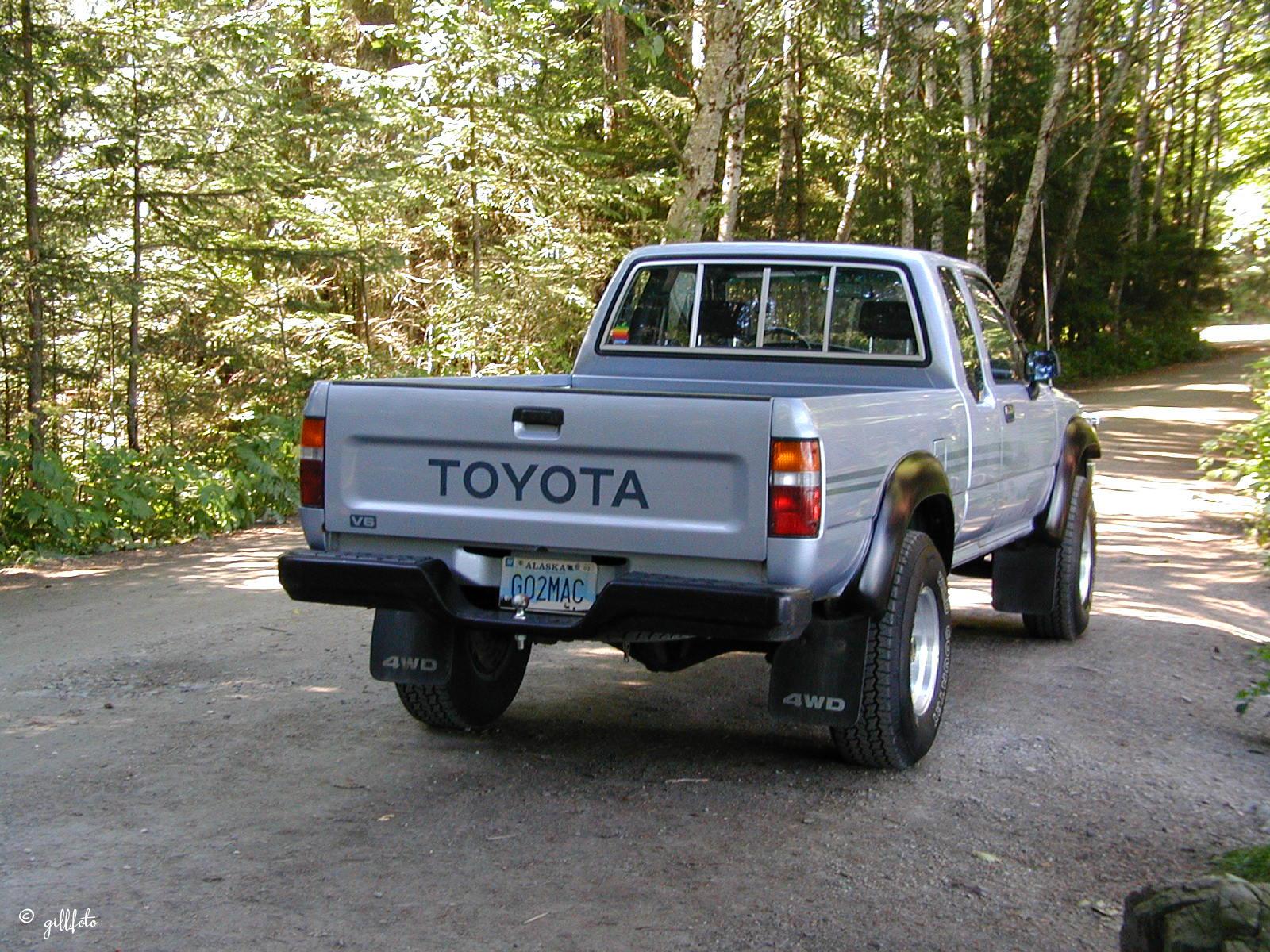 87 Toyota V6 gf 02.jpg