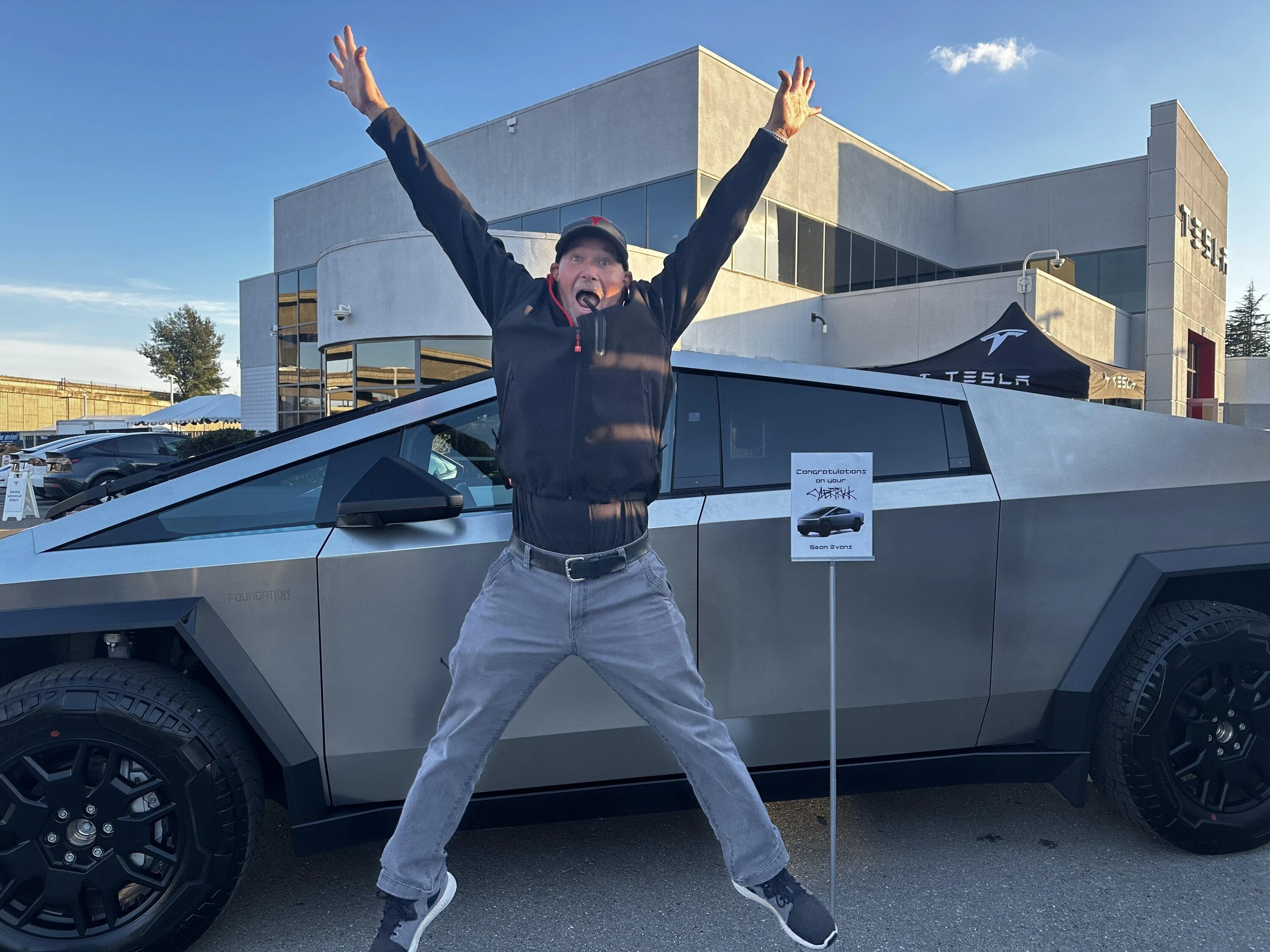 Tesla Cybertruck Cybertruck is finally mine! IMG_6476