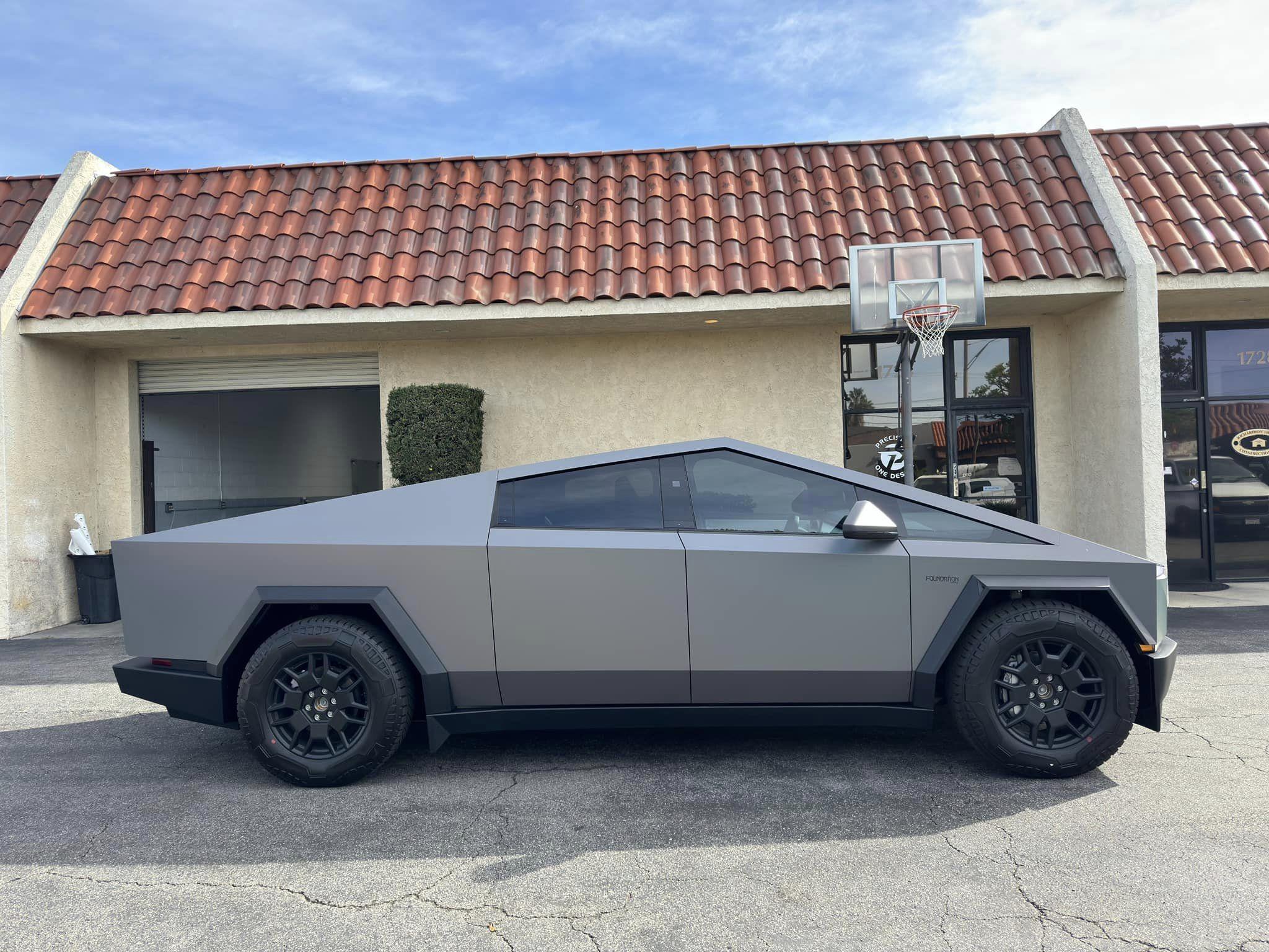Tesla Cybertruck 3M 2080 Satin Flip Psychedelic Vinyl Wrap on Tesla Cybertruck Looks Amazing 3M 2080 Satin Flip Psychedelic Vinyl Wrap Cybertruck 3