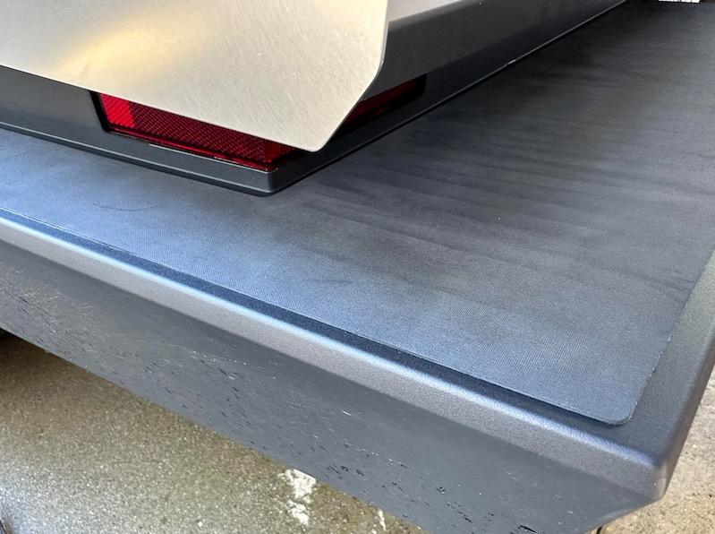 Tesla Cybertruck Disappointing bumper protectors bumper