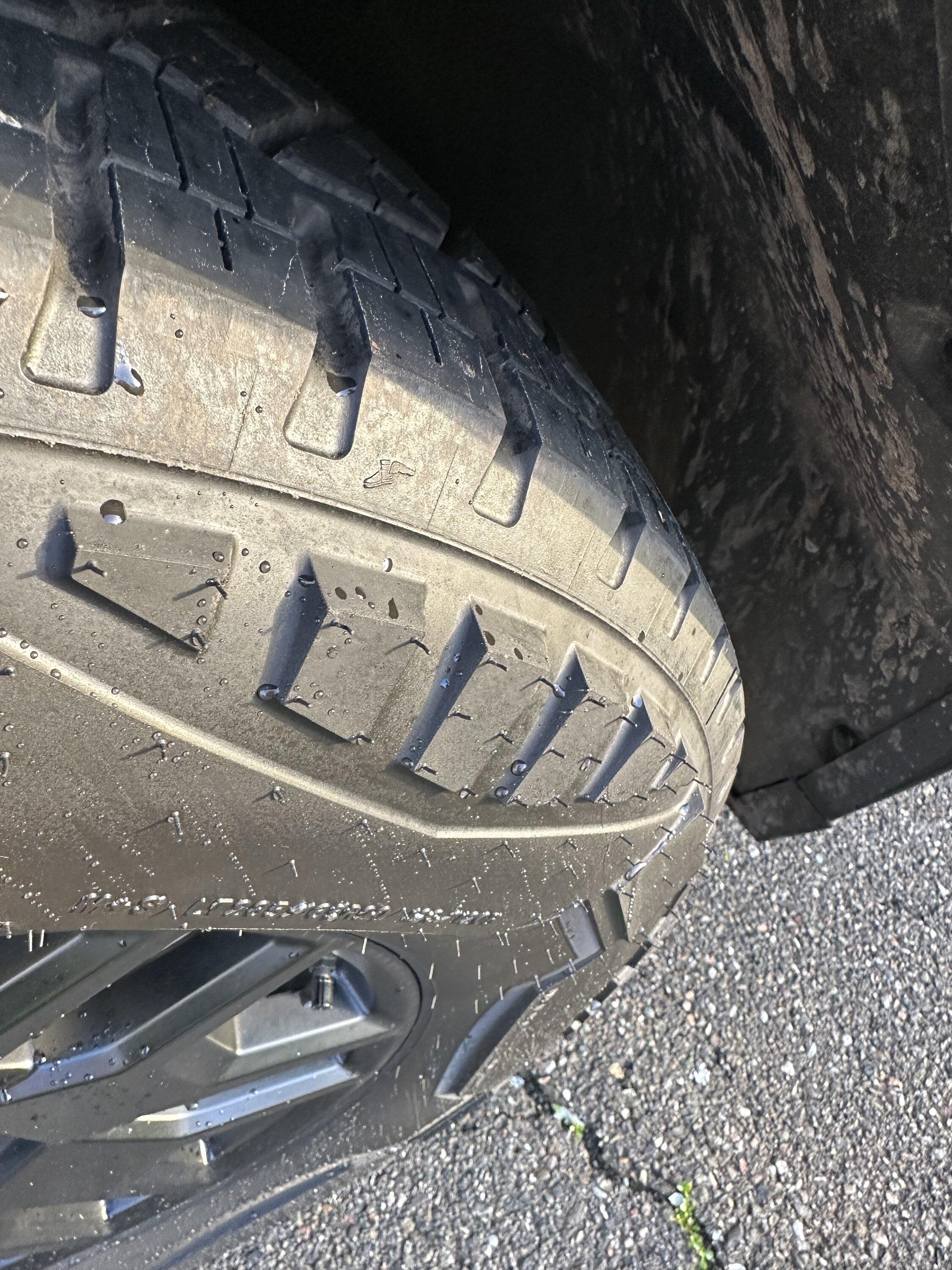 Tesla Cybertruck Front tires abnormal wear after 530 miles IMG_1772
