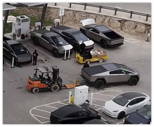 Tesla Cybertruck 100+ Cybertrucks spotted at Giga Texas for first time ever! (2/21/24) 100+ Cybertrucks! Casting Apron Concrete & Boring Tunnel! 21 Feb 2024 Giga Texas Update (09:3
