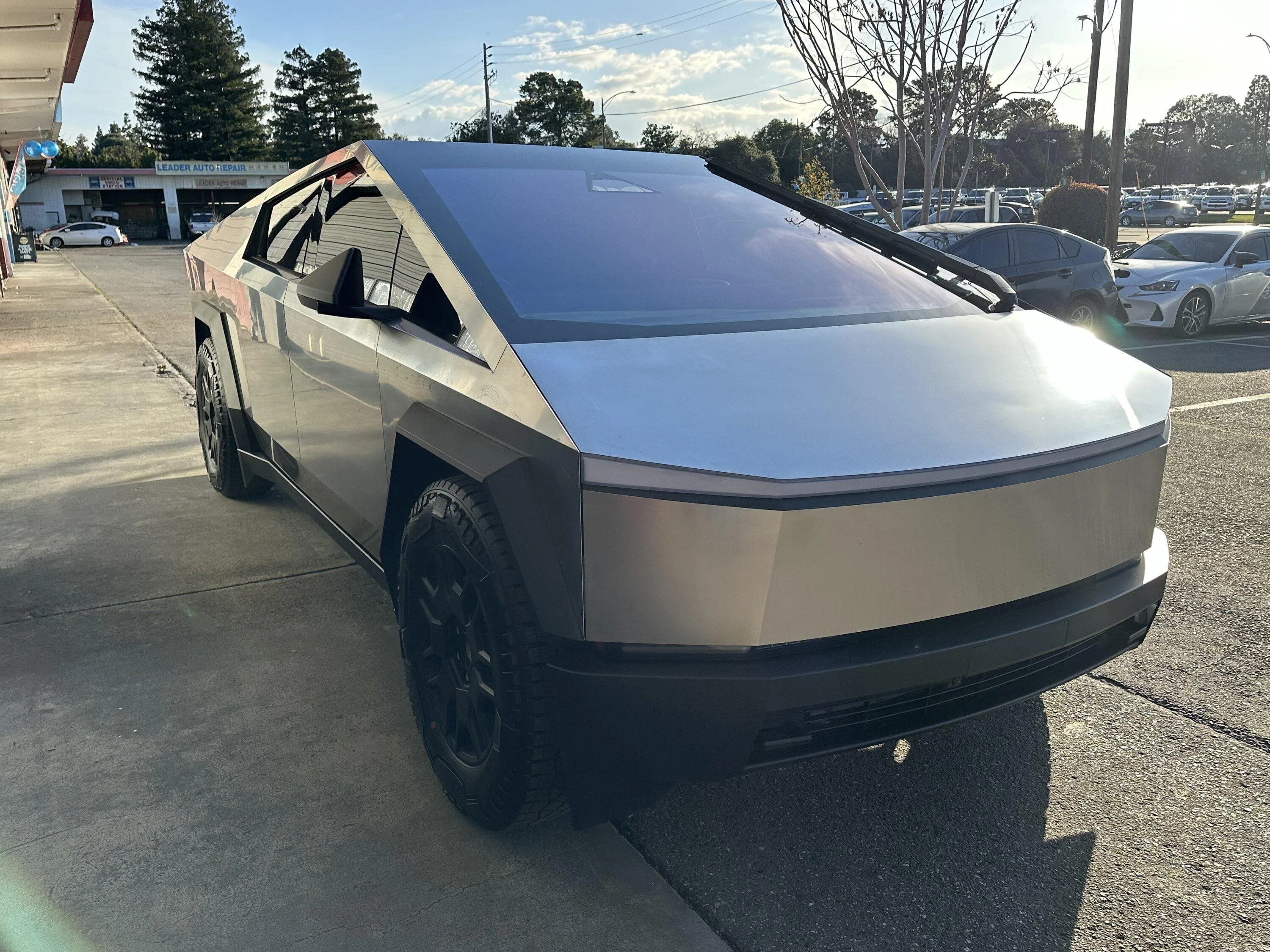Tesla Cybertruck 25% 3M Ceramic IR tint is a decent match to factory rear window tint IMG_3709