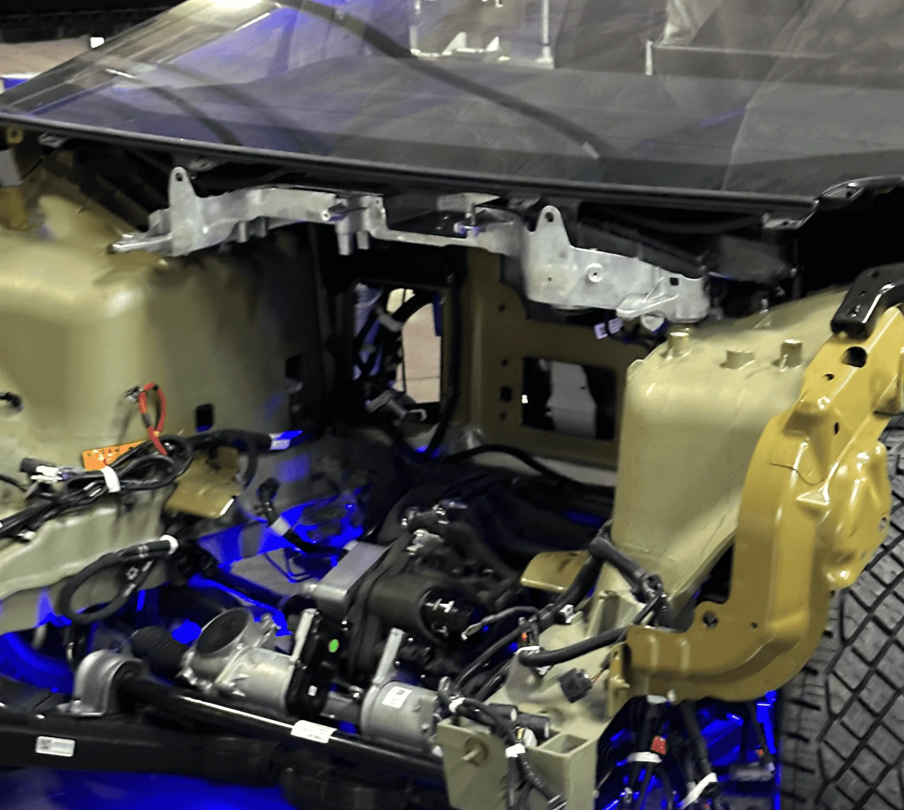 Tesla Cybertruck How to route an antenna cable? 1708745778423