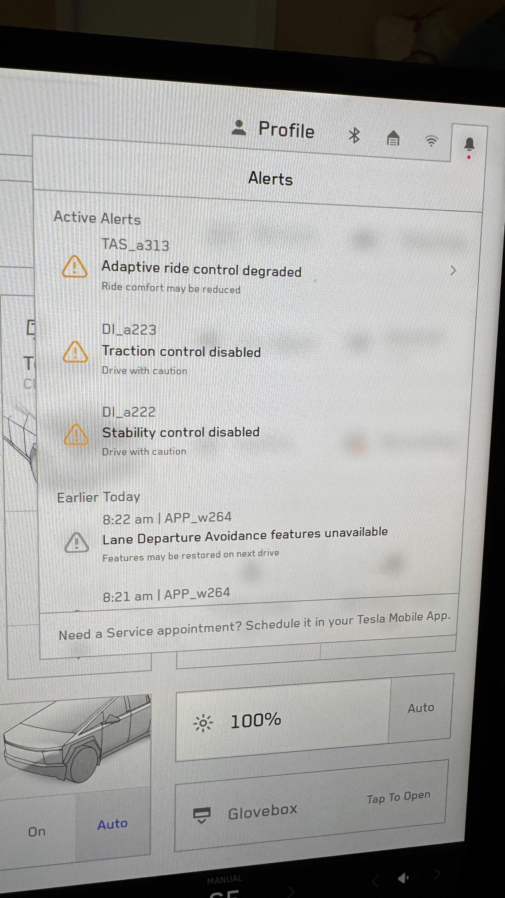 Tesla Cybertruck One week Multiple failures WTF!! IMG_6913