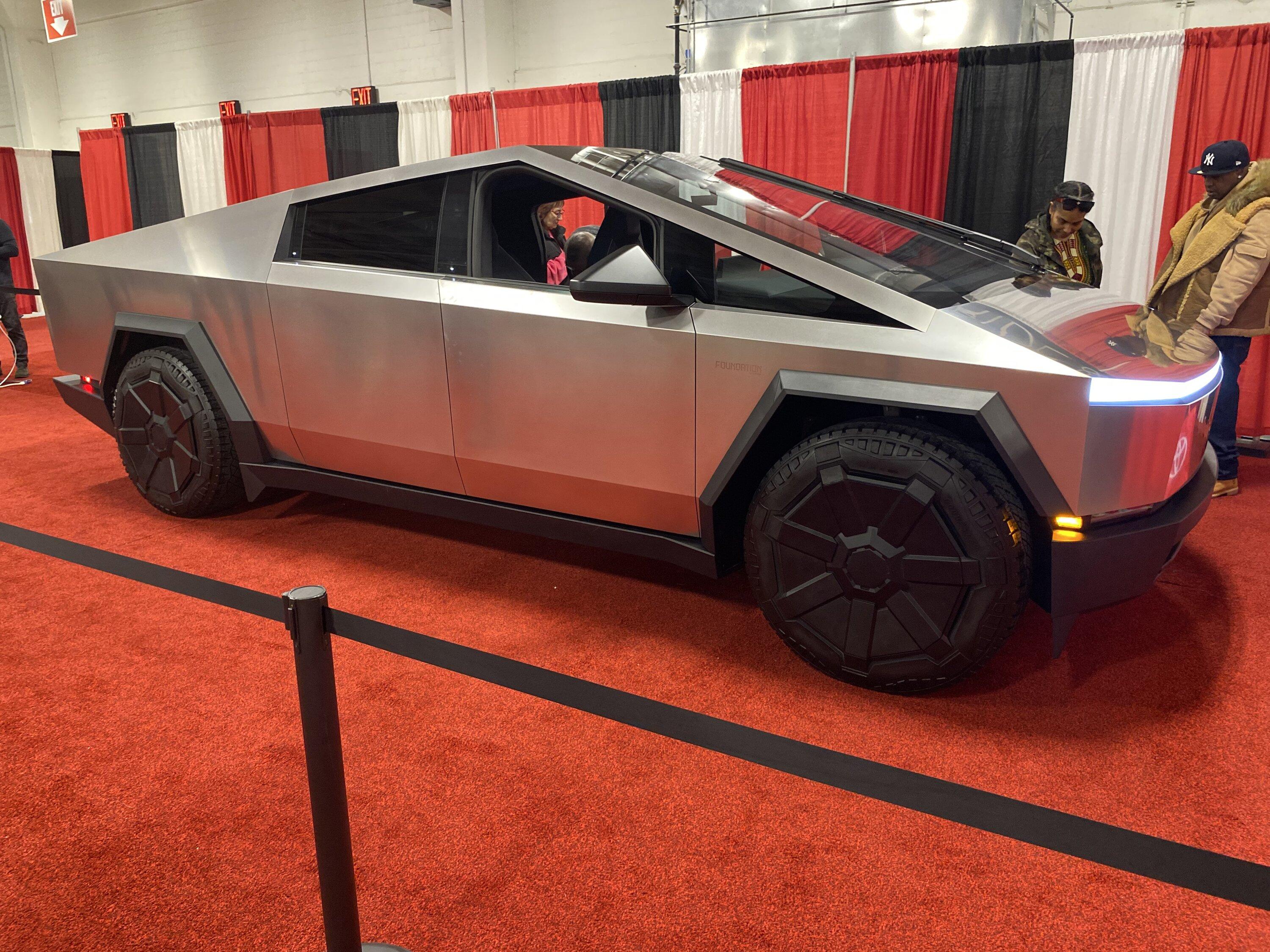 Tesla Cybertruck Cybertruck is at the Cleveland Auto Show IMG_6623