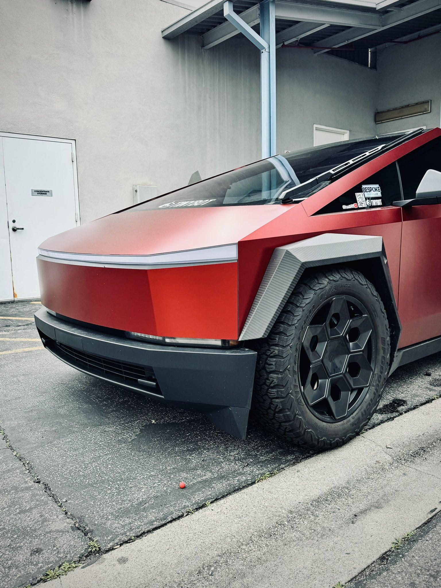 Tesla Cybertruck ❗CYBERTRUCK Suspension Lowering Links (by N2itive) 📐 Slammed Street Truck Style GHiKq5cWEAAEUiY