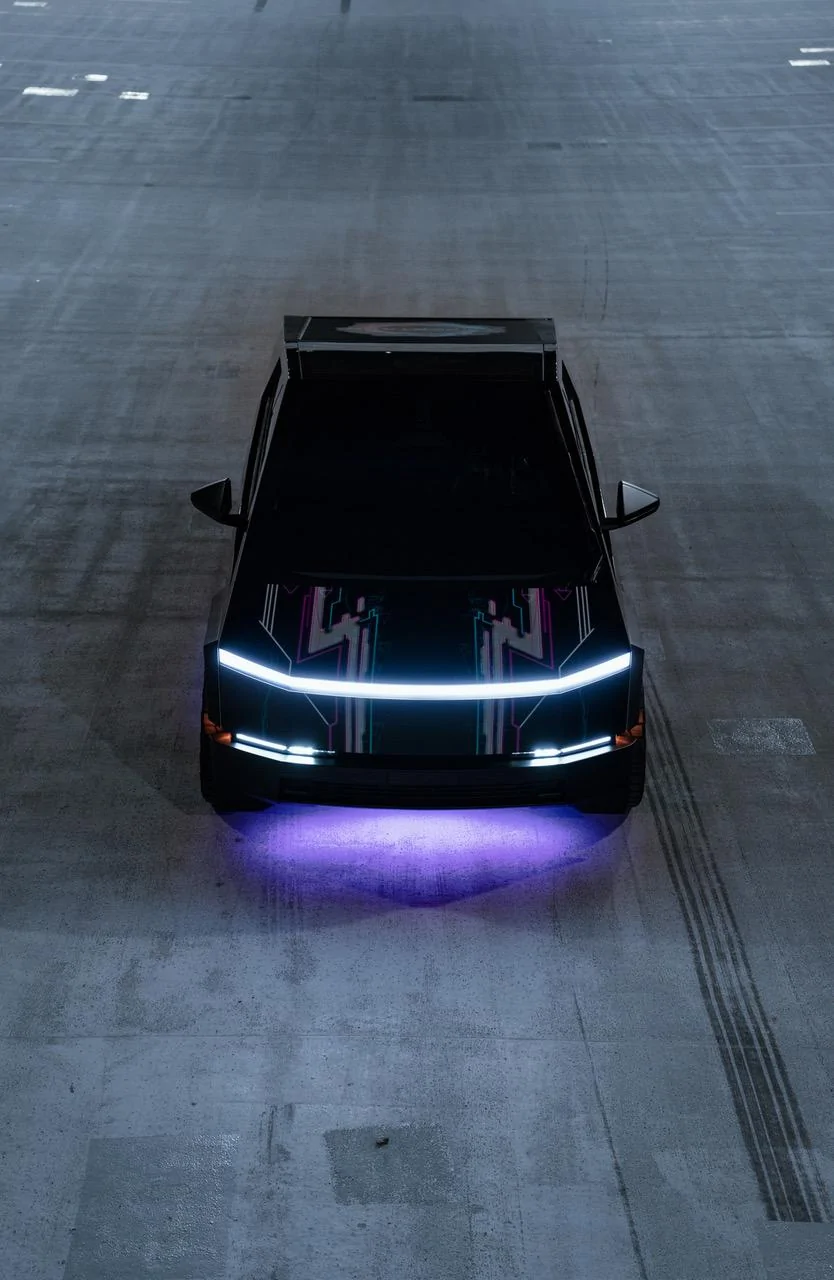 Tesla Cybertruck CYBERTRON Cybertruck Build ($30K Aftermarket Upgrades) GHoBHdwWIAA3YUo