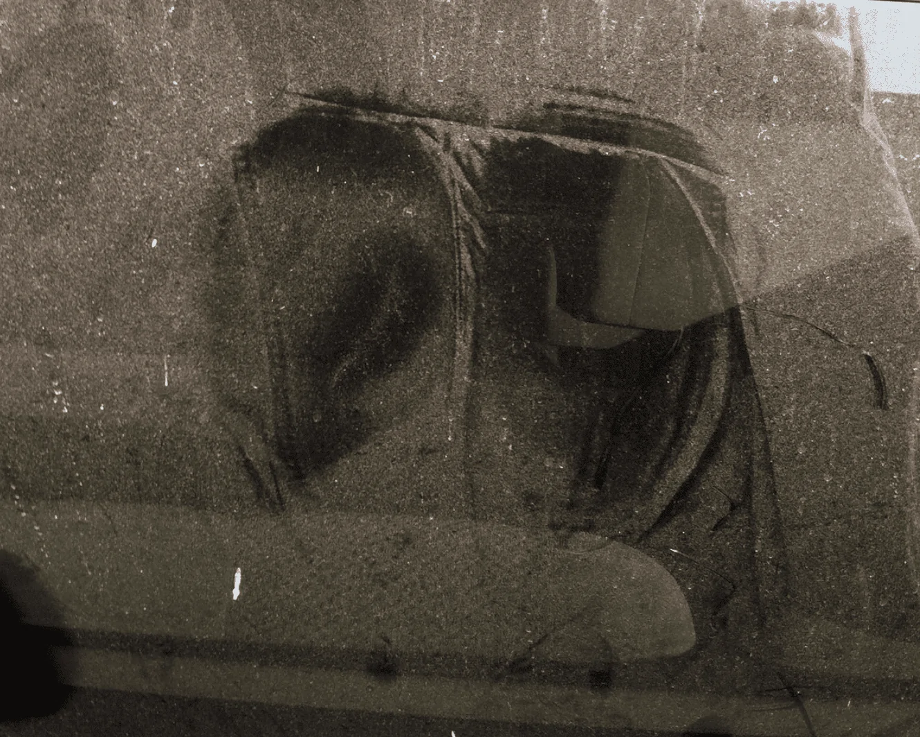 Tesla Cybertruck Windshield not butt proof, or idiot proof A Butt Print on Windshield