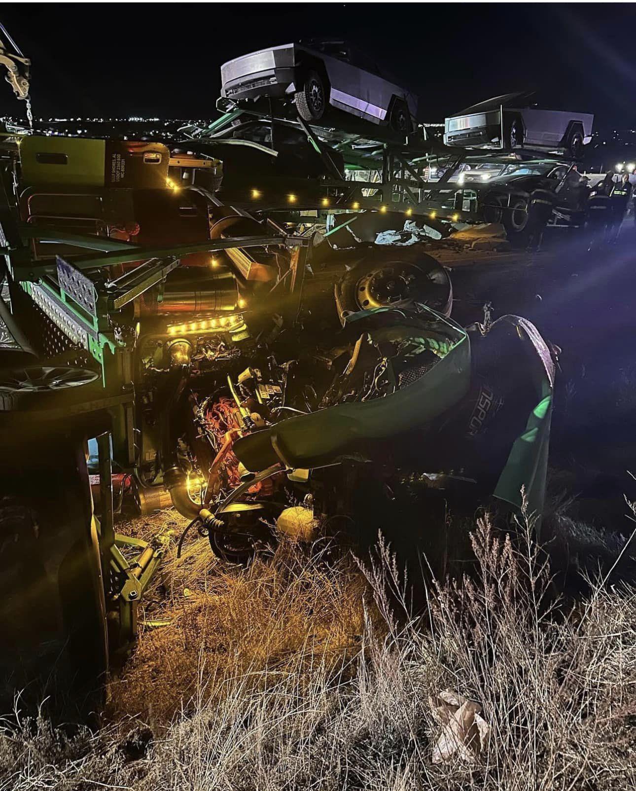 Tesla Cybertruck Cybertrucks on transport crashes in Colorado Springs 431388055_7931692096847207_8002147196979393669_n