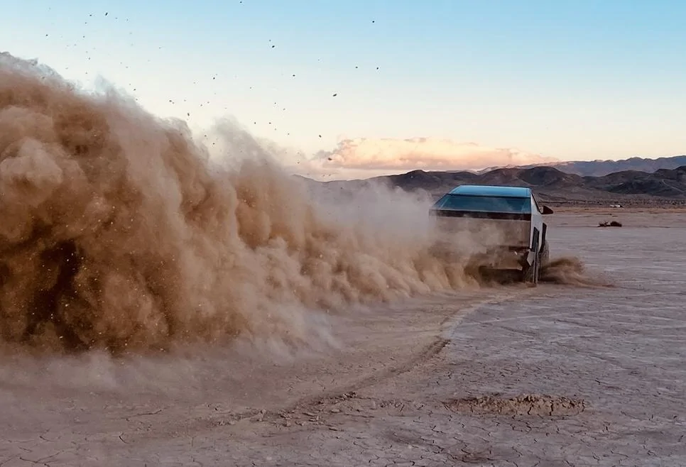 Tesla Cybertruck Desert Trip - Sunfair Lake Bed with CyberBeast in Off-Road Baja Mode IMG_4627