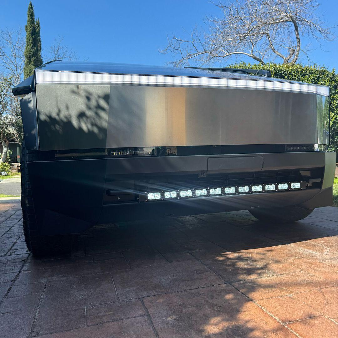 Tesla Cybertruck Bumper Light Bar by M&R Automotive installed on Cybertruck 🚥 bumper light bar m&r automotive cybertruck 2